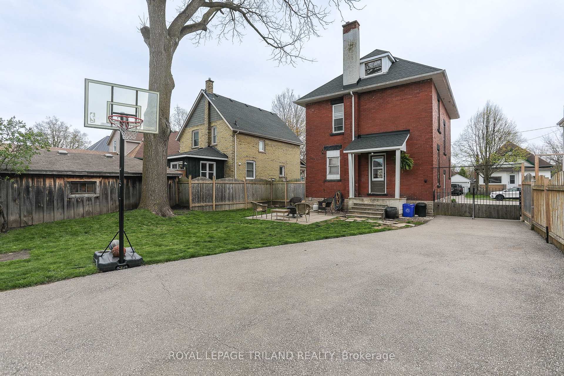 Photo 45 of 16 Maple Street, St. Thomas — HOMEH