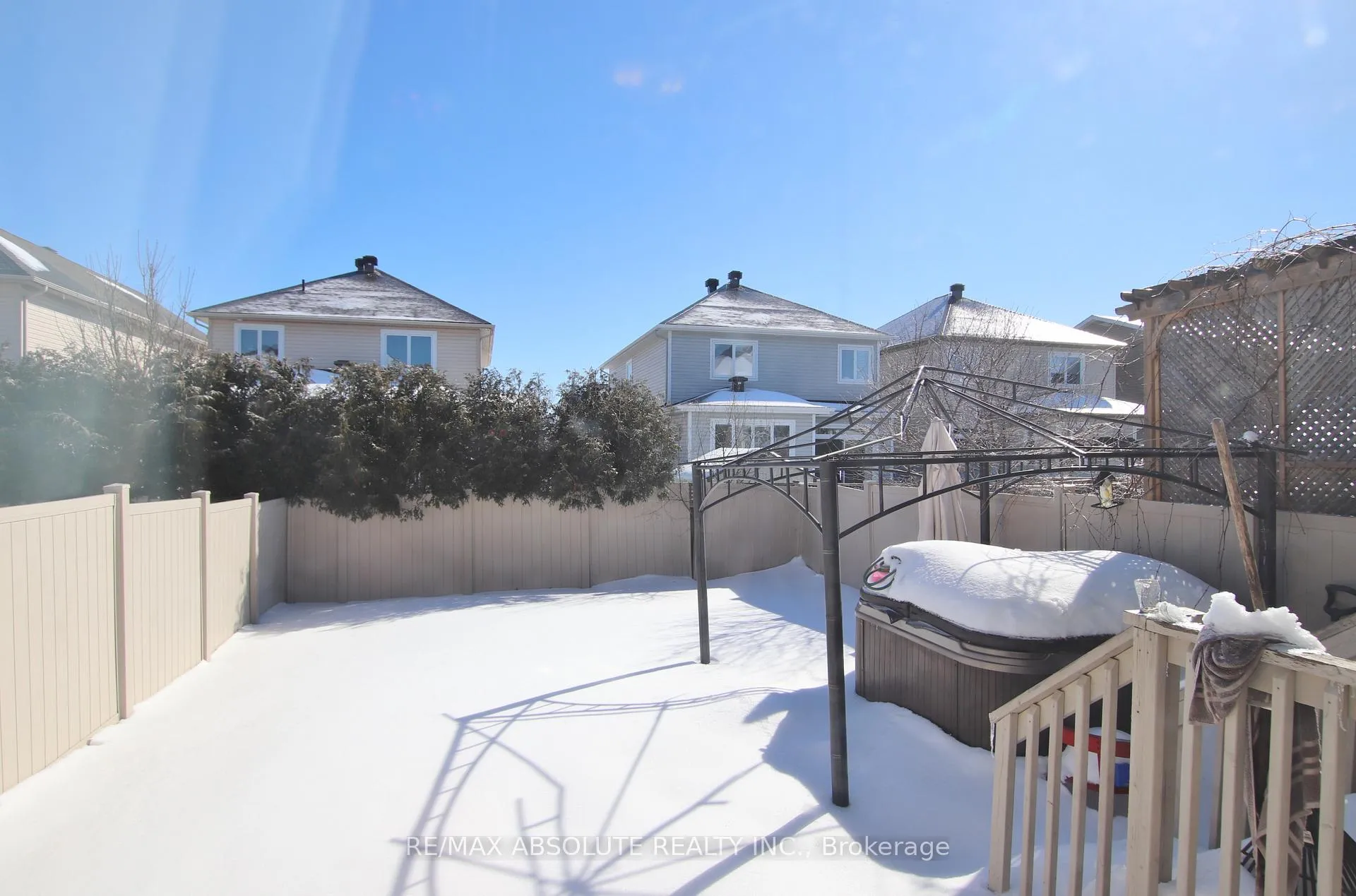 Photo 36 of 346 Glenbrae Avenue, Ottawa, Kanata - Morgan's Grant/South March — HOMEH