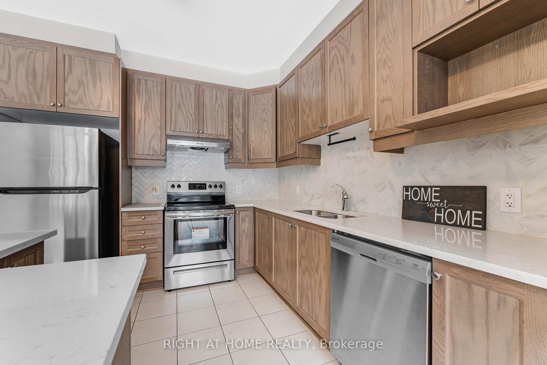 Photo 7 of 73 Kindred Row, Ottawa, Stittsville (North) — HOMEH