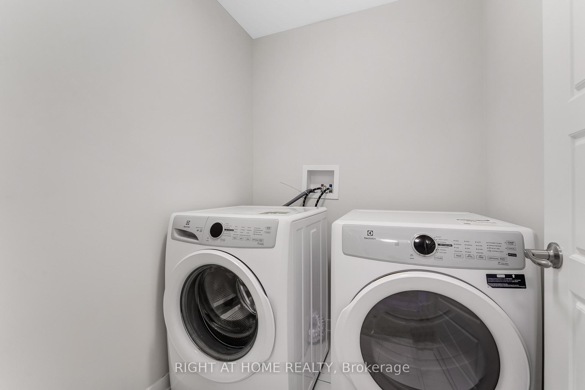 Photo 14 of 73 Kindred Row, Ottawa, Stittsville (North) — HOMEH