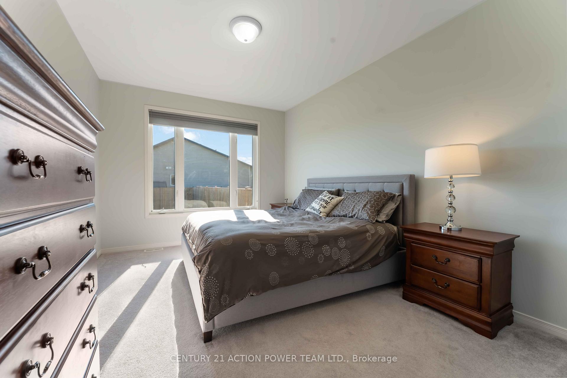Photo 21 of 222 Cedarstone Street, Ottawa, Richmond — HOMEH