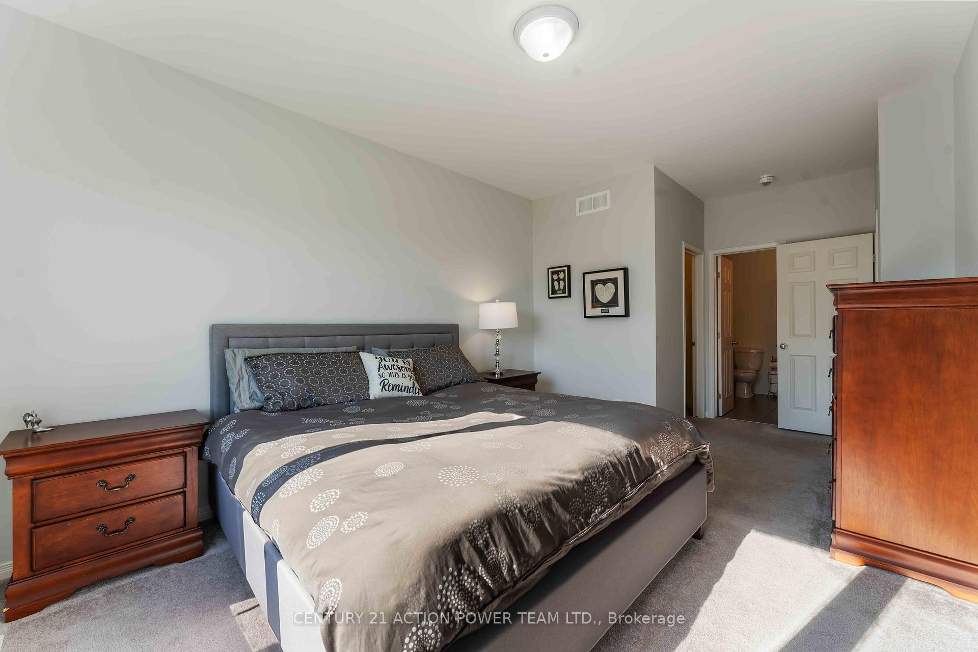 Photo 22 of 222 Cedarstone Street, Ottawa, Richmond — HOMEH