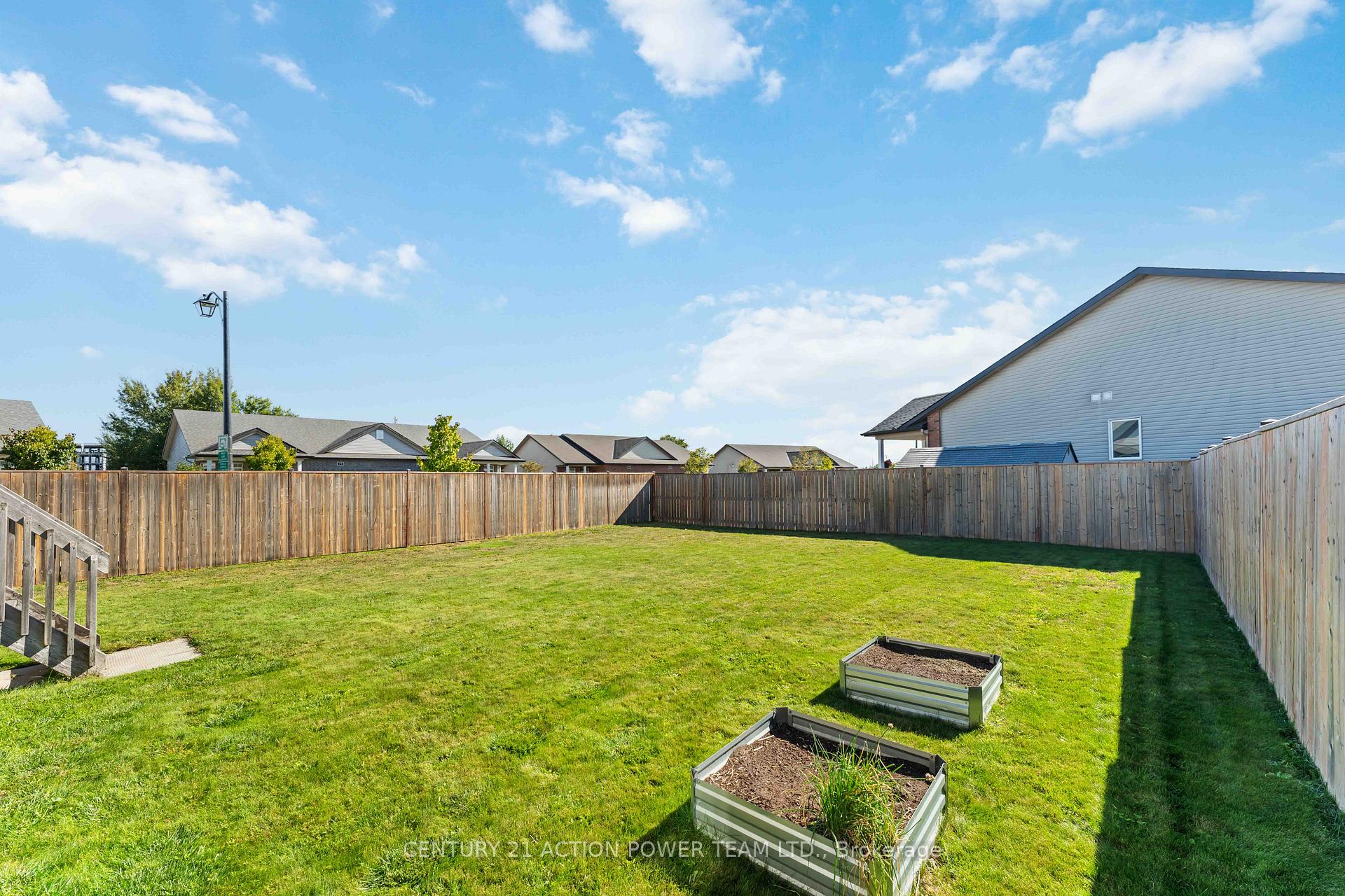Photo 44 of 222 Cedarstone Street, Ottawa, Richmond — HOMEH