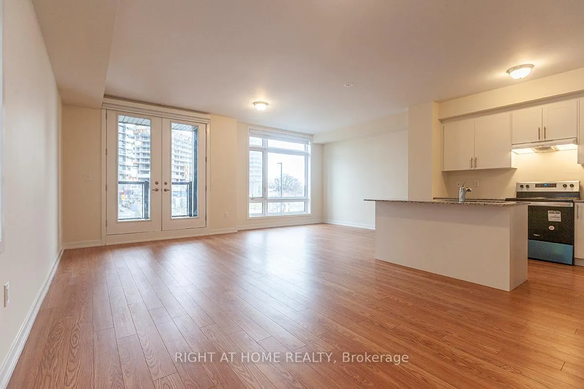 Photo 10 of 42 Dandara Gate, Vaughan, Steeles West Industrial — HOMEH