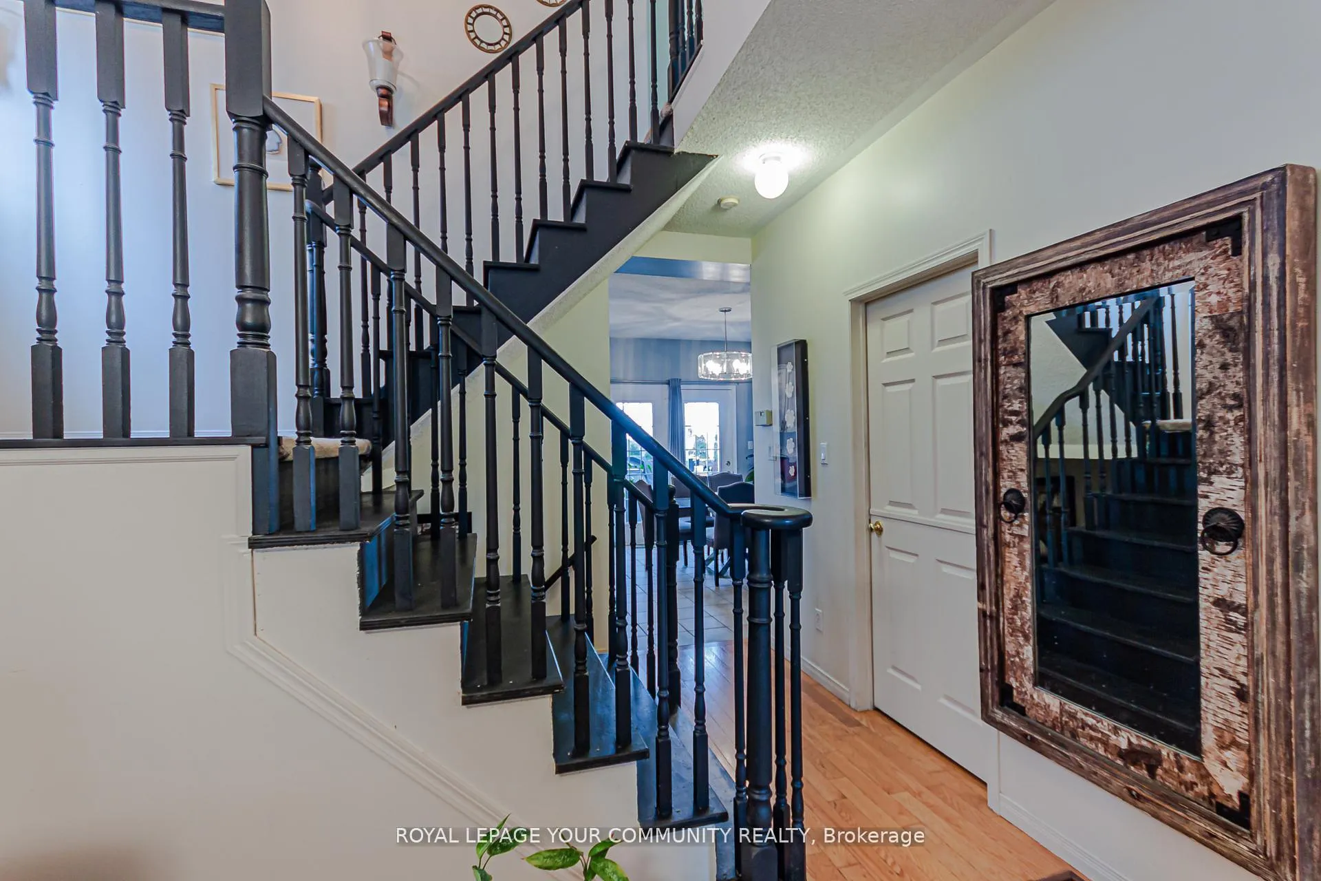 Photo 11 of 1516 Skyview Street, Oshawa, Taunton — HOMEH