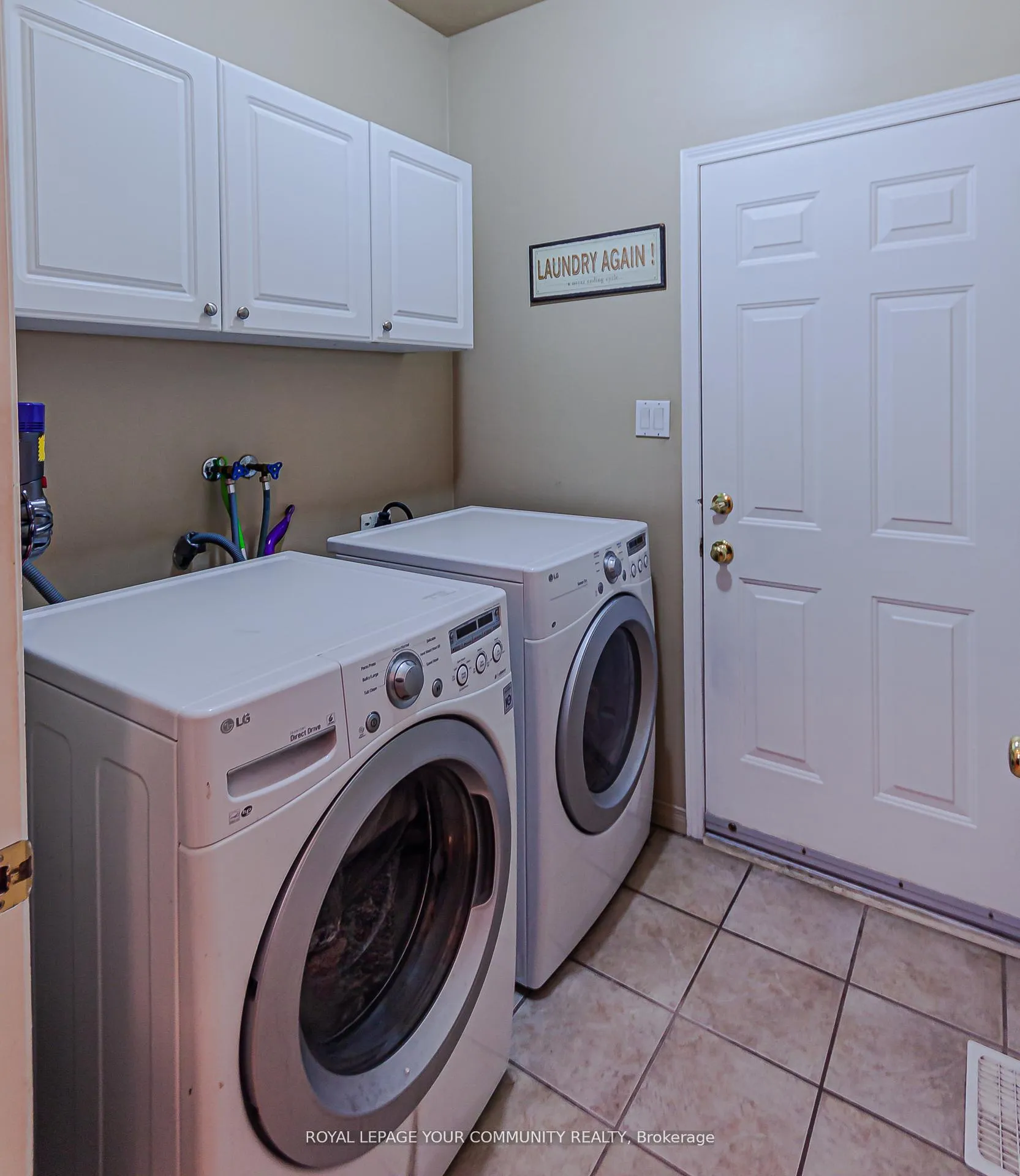 Photo 23 of 1516 Skyview Street, Oshawa, Taunton — HOMEH