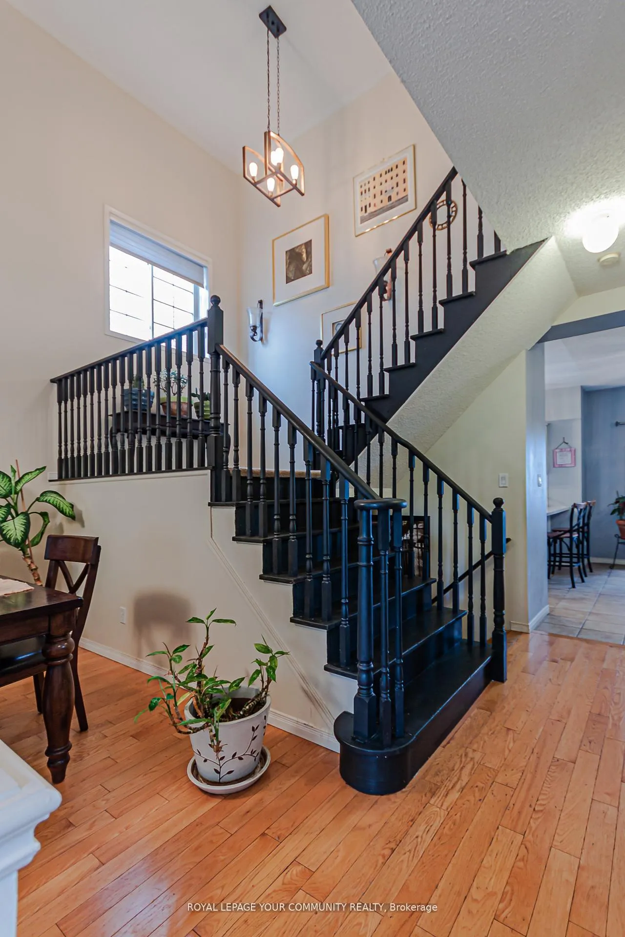 Photo 24 of 1516 Skyview Street, Oshawa, Taunton — HOMEH