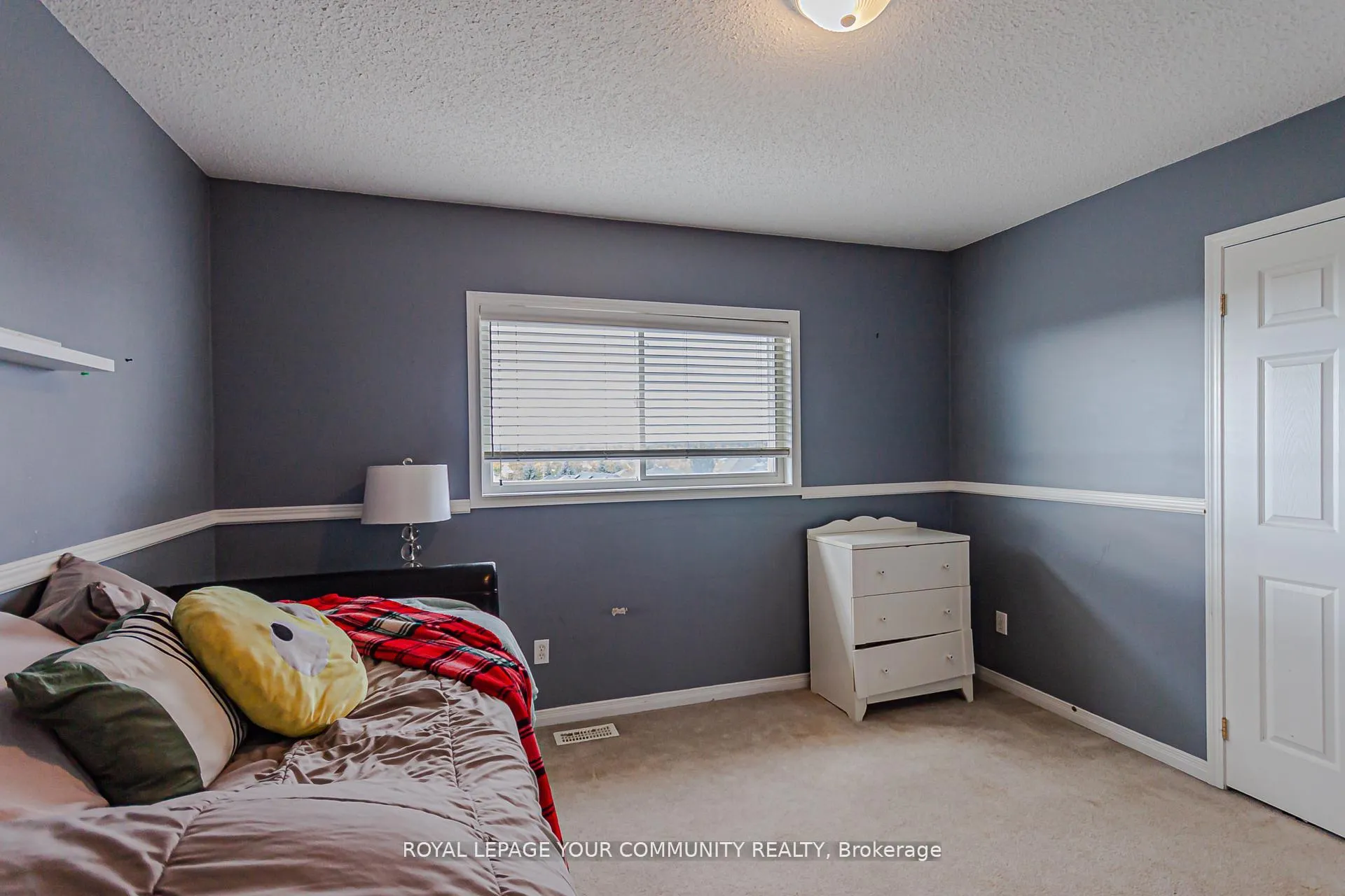 Photo 31 of 1516 Skyview Street, Oshawa, Taunton — HOMEH
