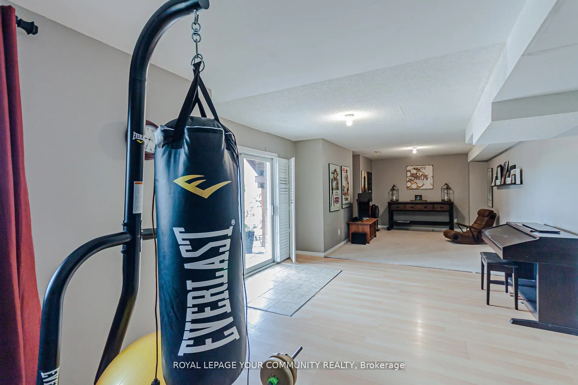 Photo 33 of 1516 Skyview Street, Oshawa, Taunton — HOMEH