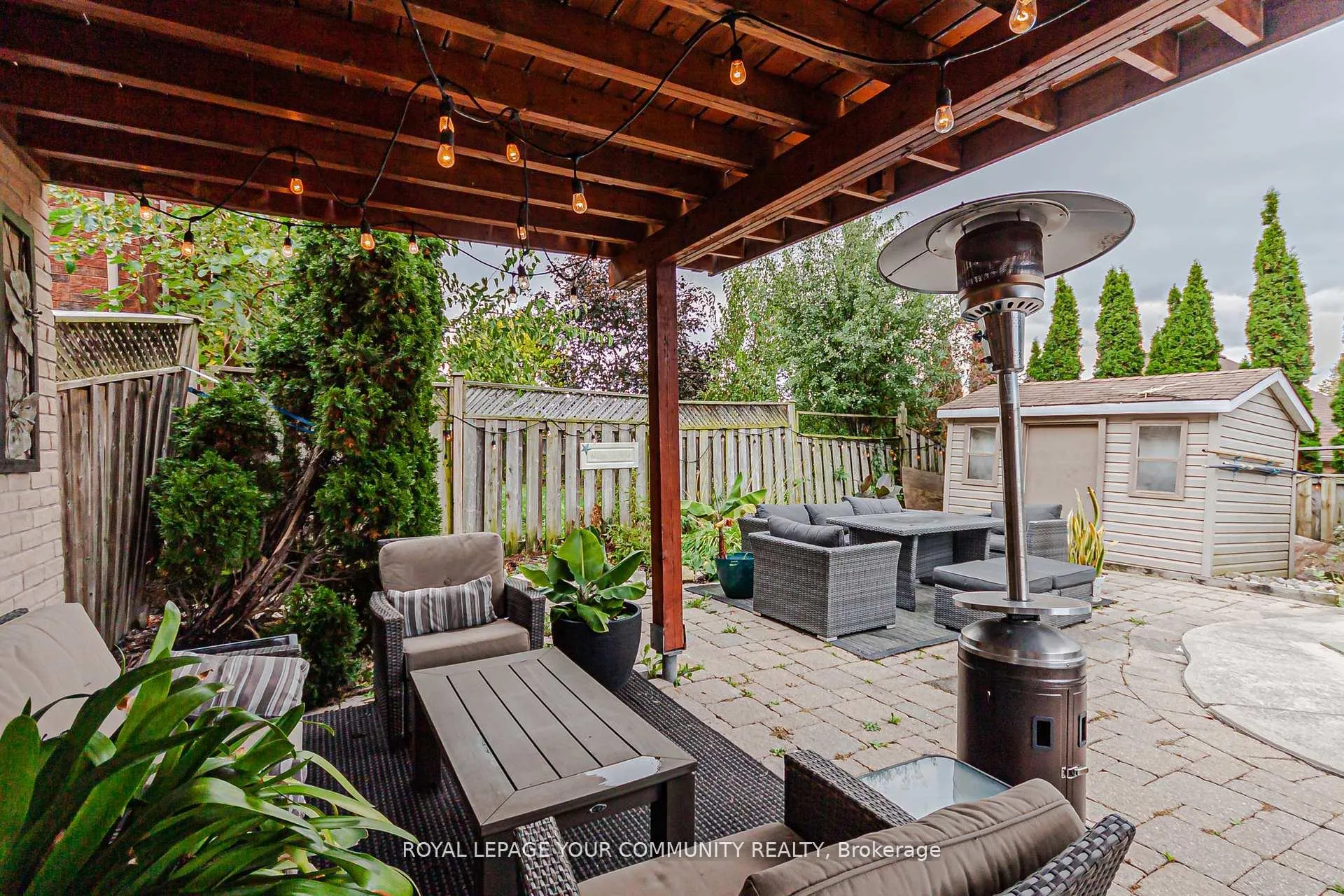 Photo 40 of 1516 Skyview Street, Oshawa, Taunton — HOMEH