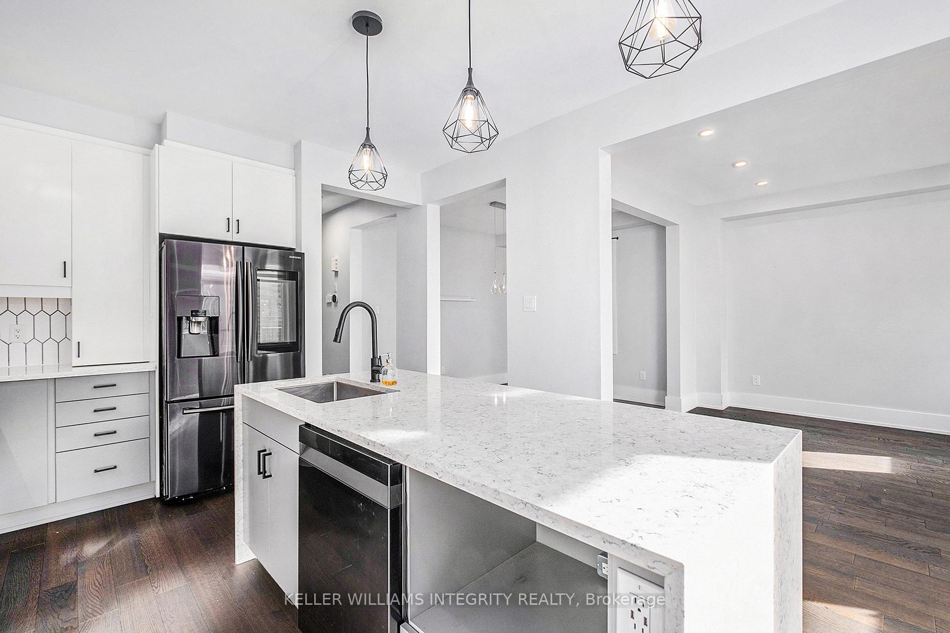 Photo 7 of 893 Stallion Crescent, Ottawa, Stittsville (South) — HOMEH