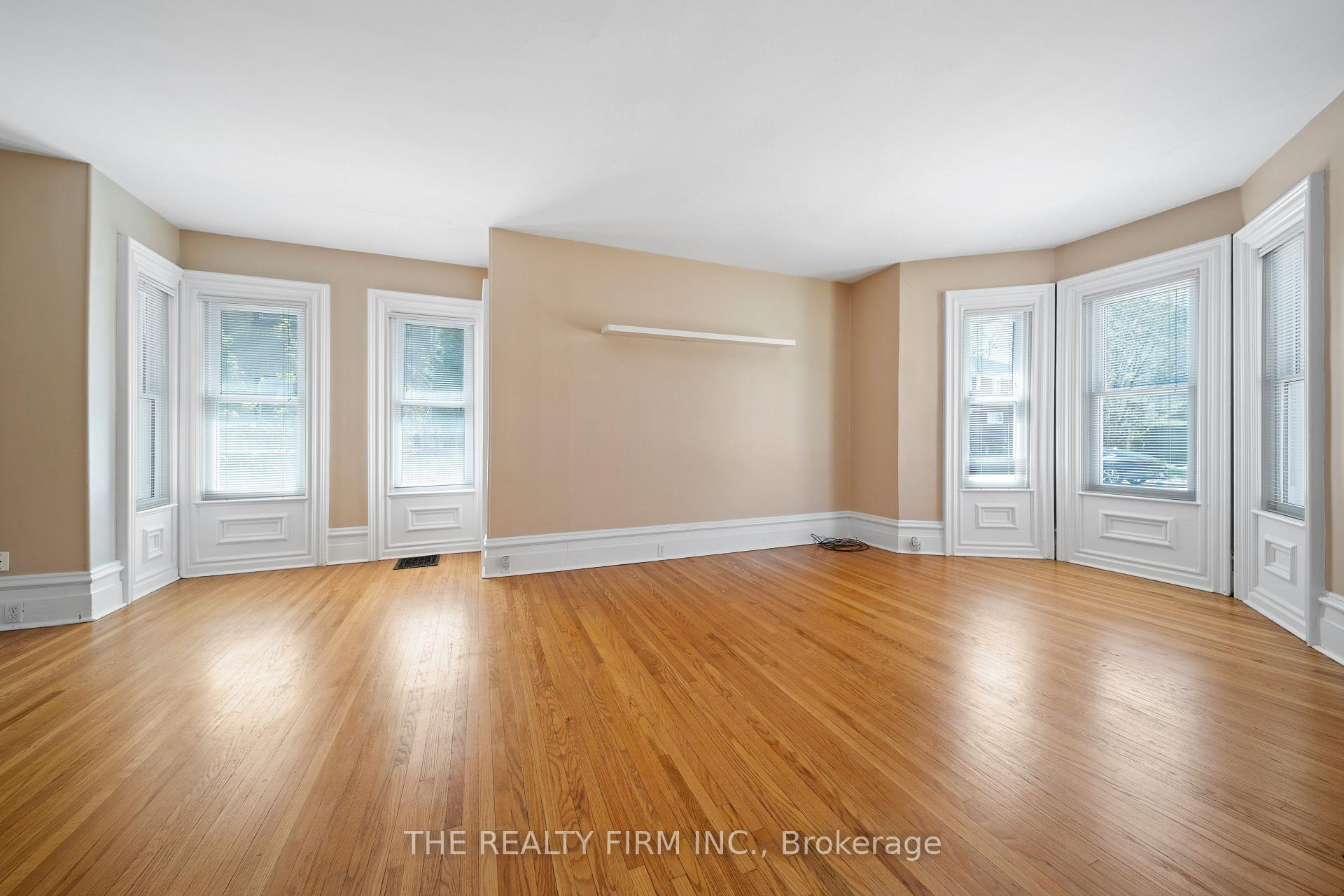 Photo 7 of 43 Southwick Street, St. Thomas — HOMEH
