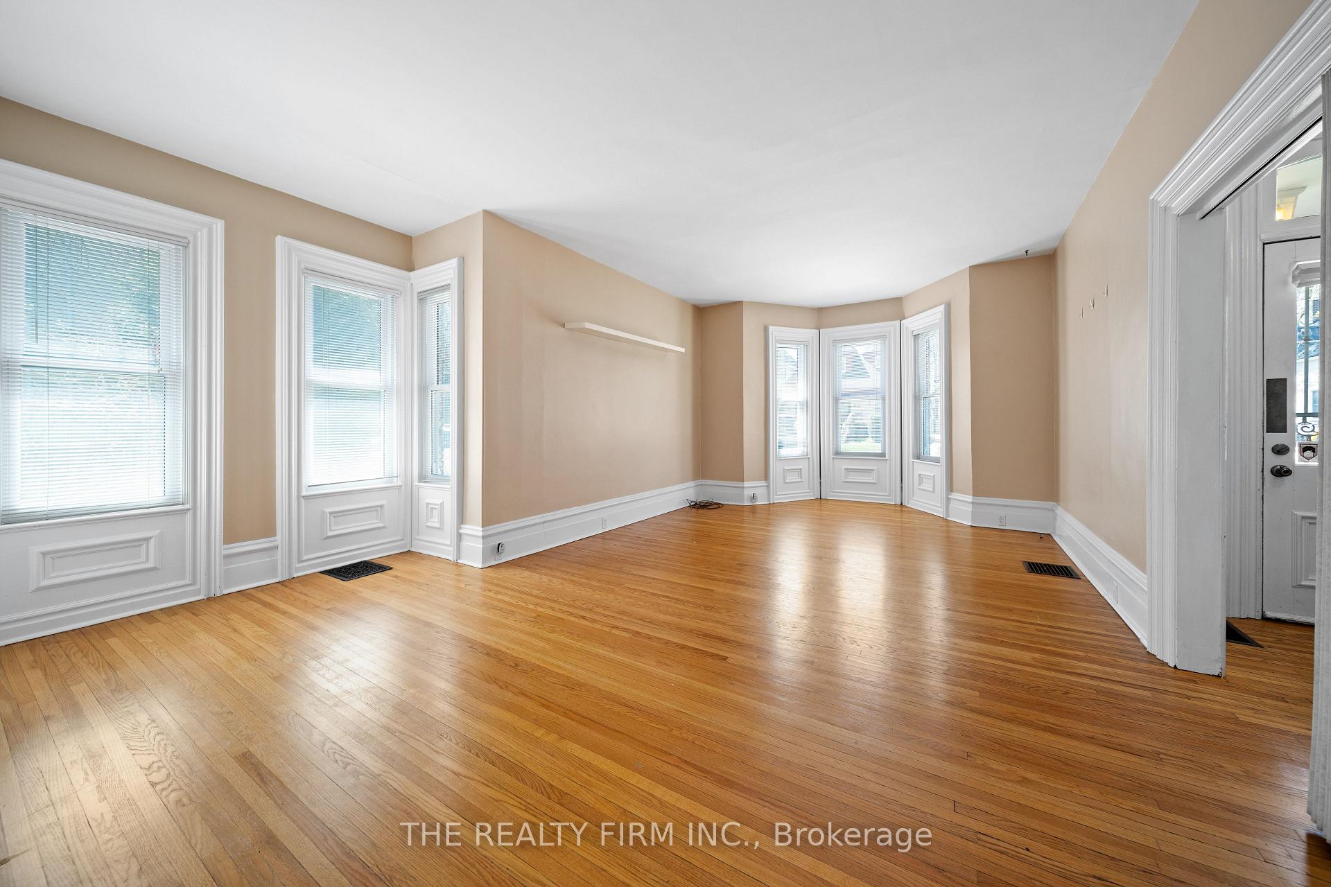 Photo 8 of 43 Southwick Street, St. Thomas — HOMEH