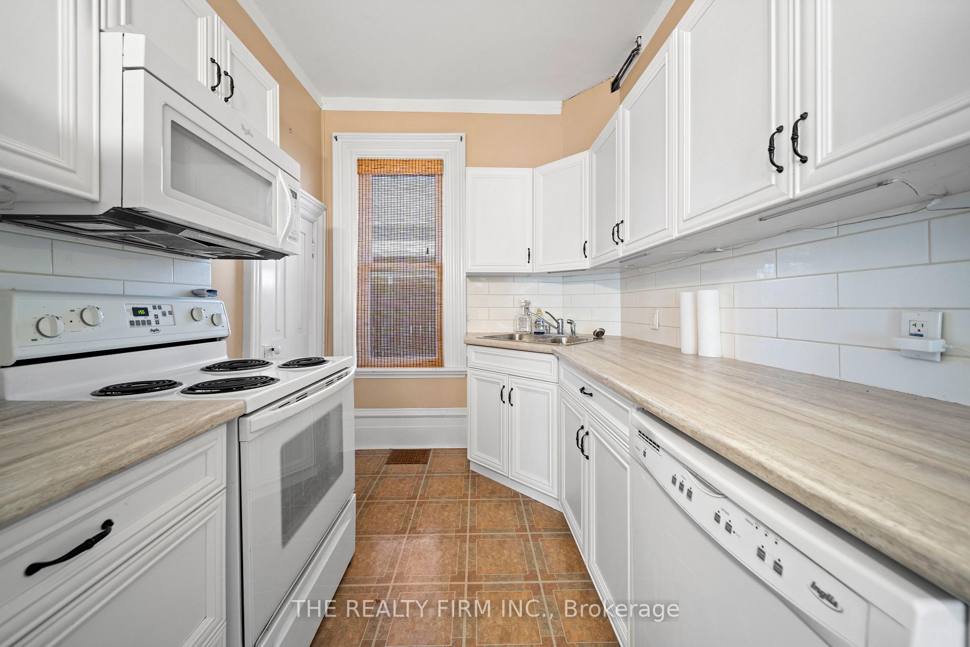 Photo 11 of 43 Southwick Street, St. Thomas — HOMEH