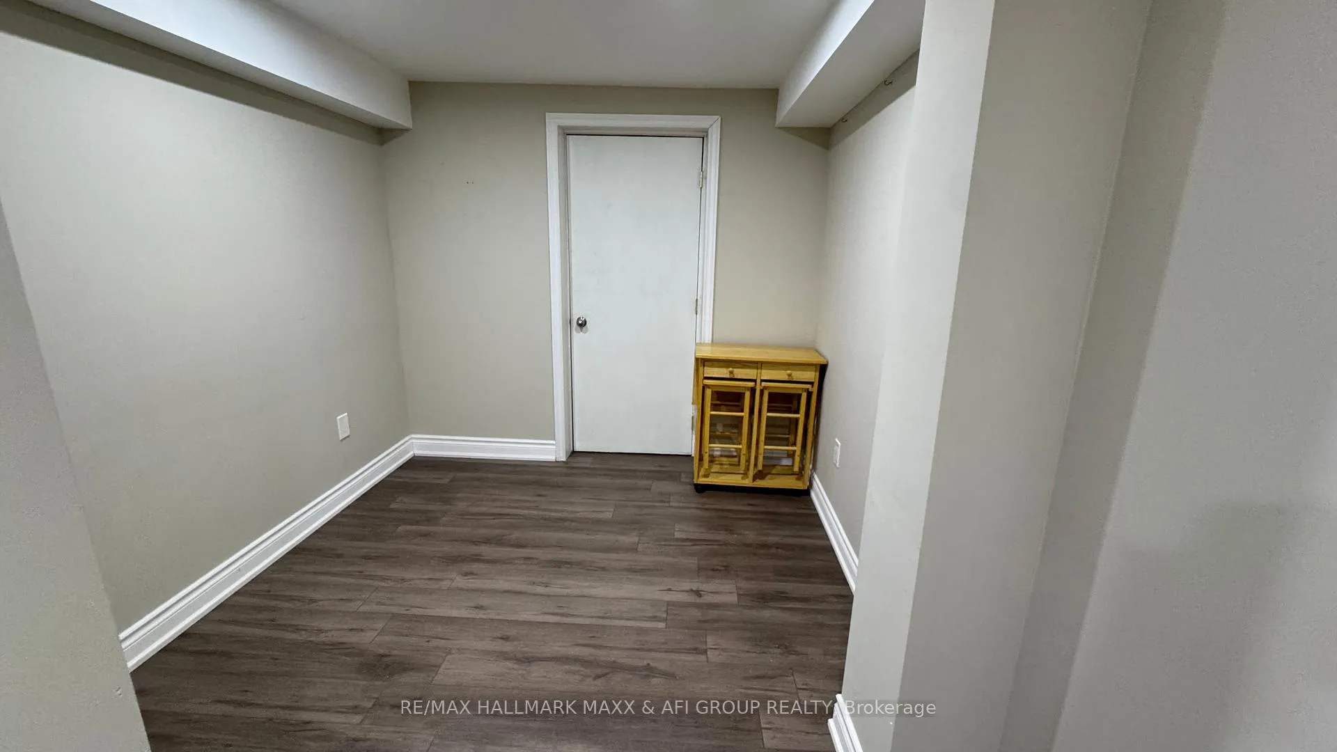 Photo 12 of 661 Mcgregor Farm Lower Trail, Newmarket, Glenway Estates — HOMEH