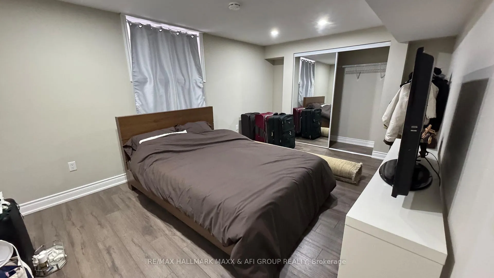 Photo 13 of 661 Mcgregor Farm Lower Trail, Newmarket, Glenway Estates — HOMEH