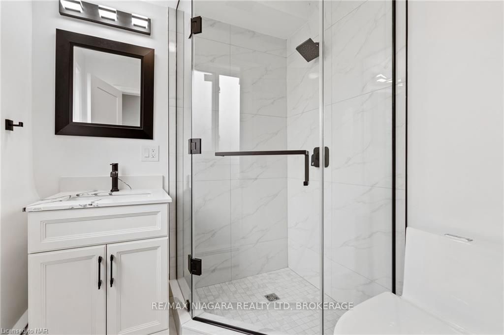 Photo 3 of 14B Glencairn Drive, St. Catharines, Bunting/Linwell — HOMEH
