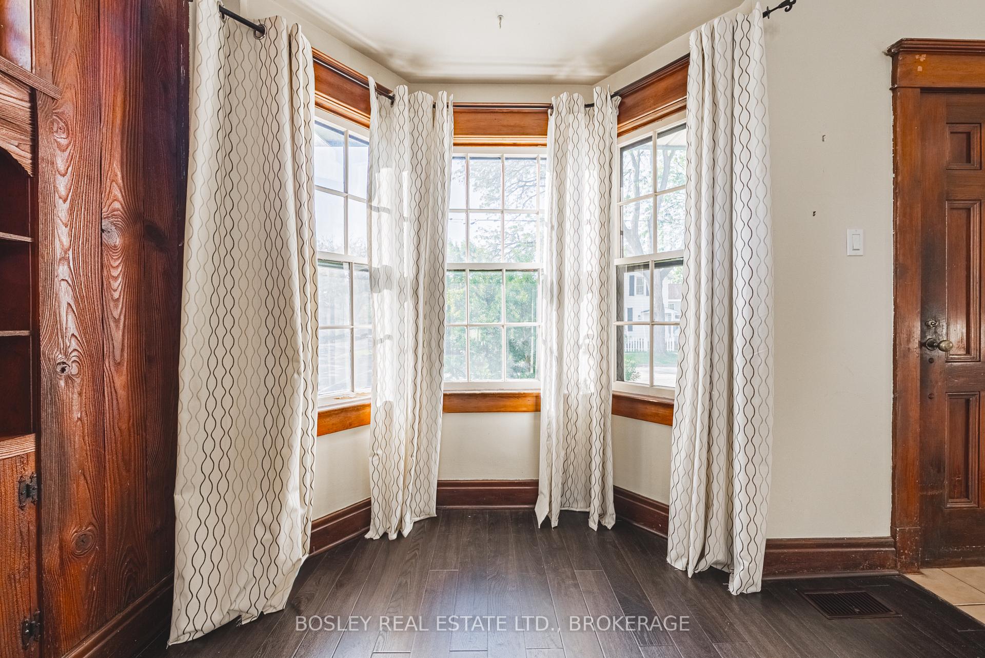 Photo 10 of 14 George Street, St. Catharines, Downtown — HOMEH