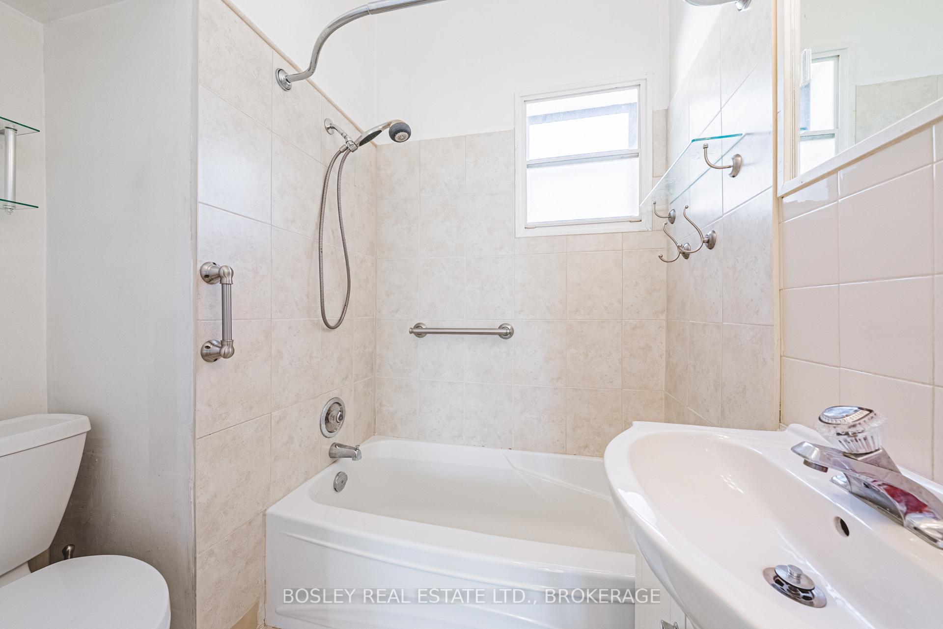 Photo 17 of 14 George Street, St. Catharines, Downtown — HOMEH