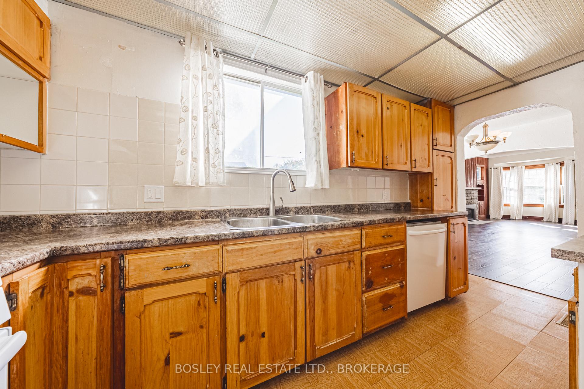 Photo 19 of 14 George Street, St. Catharines, Downtown — HOMEH