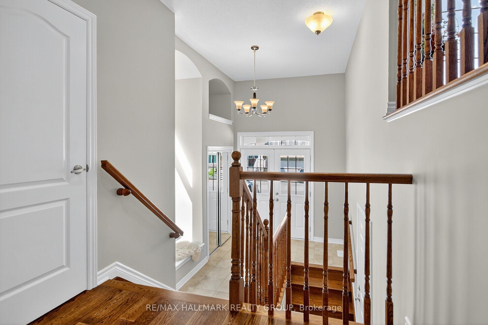 Photo 4 of 372 Gallantry Way, Ottawa, Stittsville (North) — HOMEH