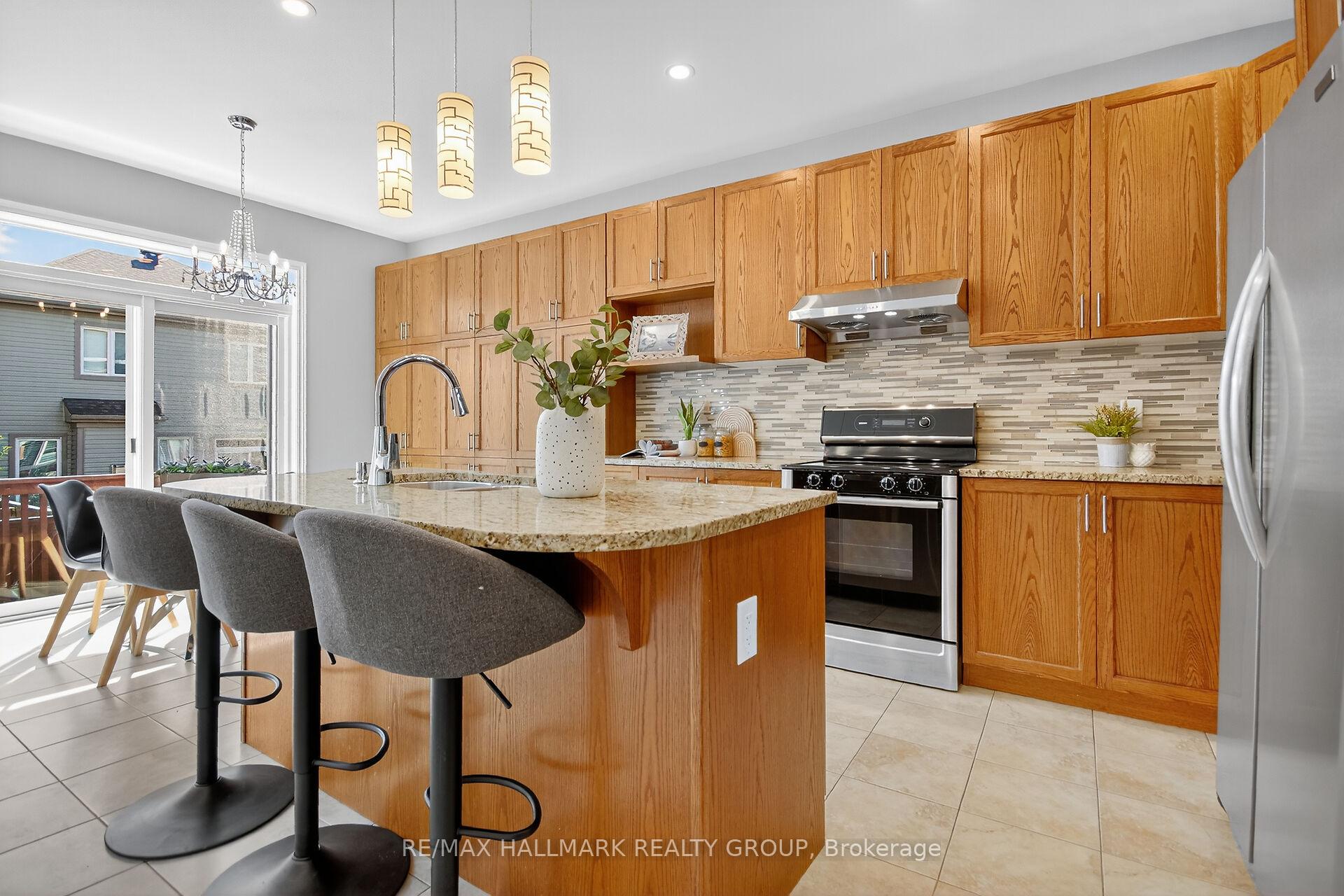 Photo 17 of 372 Gallantry Way, Ottawa, Stittsville (North) — HOMEH