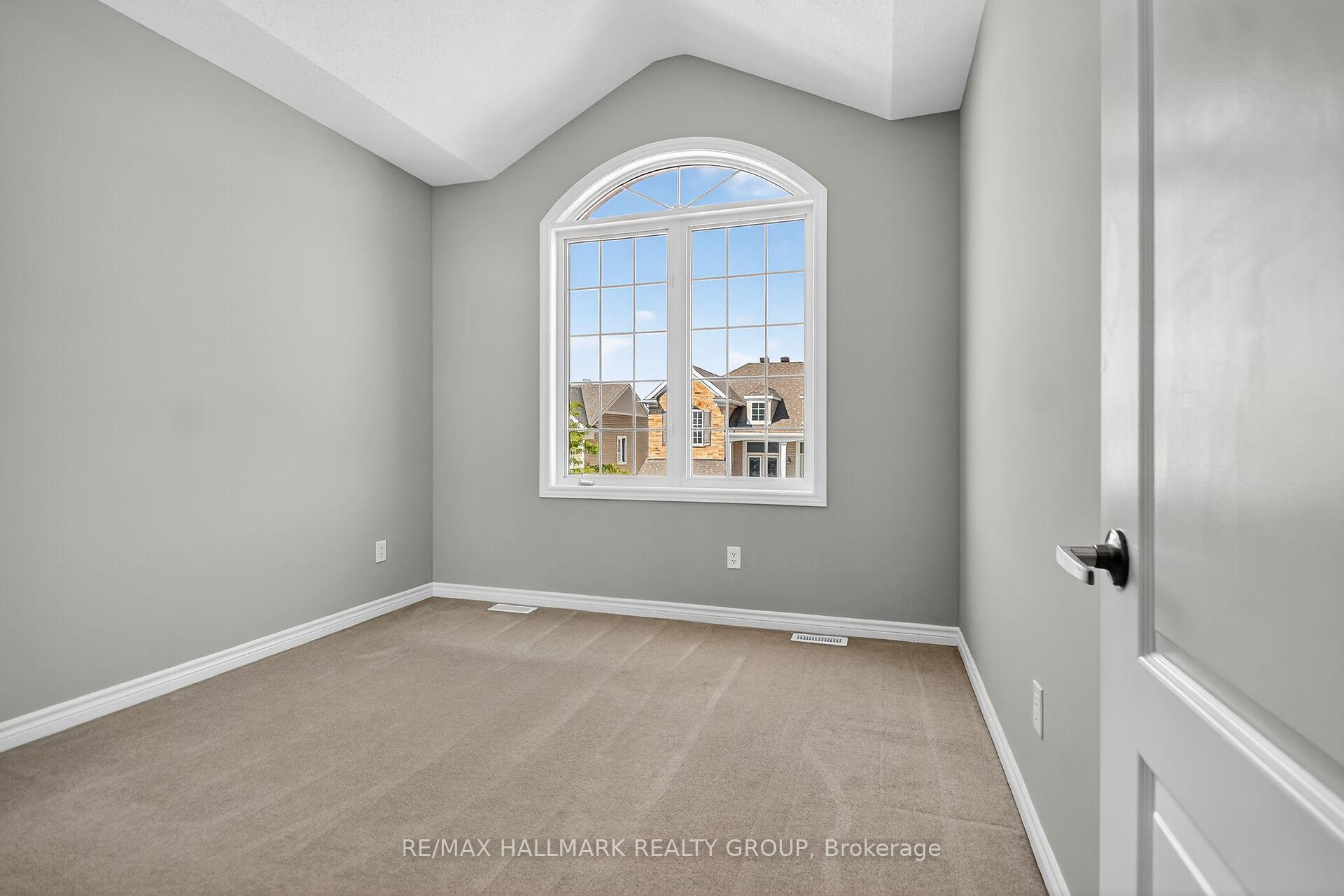 Photo 28 of 372 Gallantry Way, Ottawa, Stittsville (North) — HOMEH