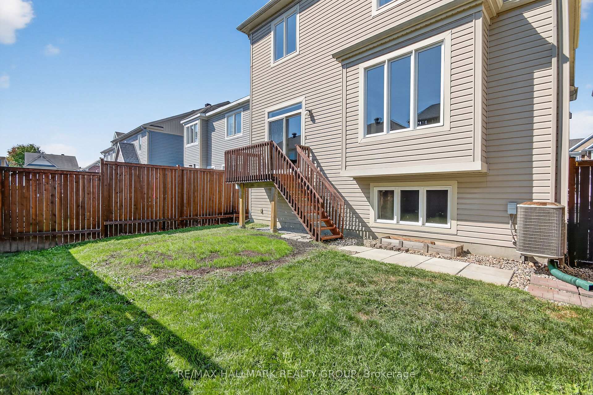 Photo 42 of 372 Gallantry Way, Ottawa, Stittsville (North) — HOMEH