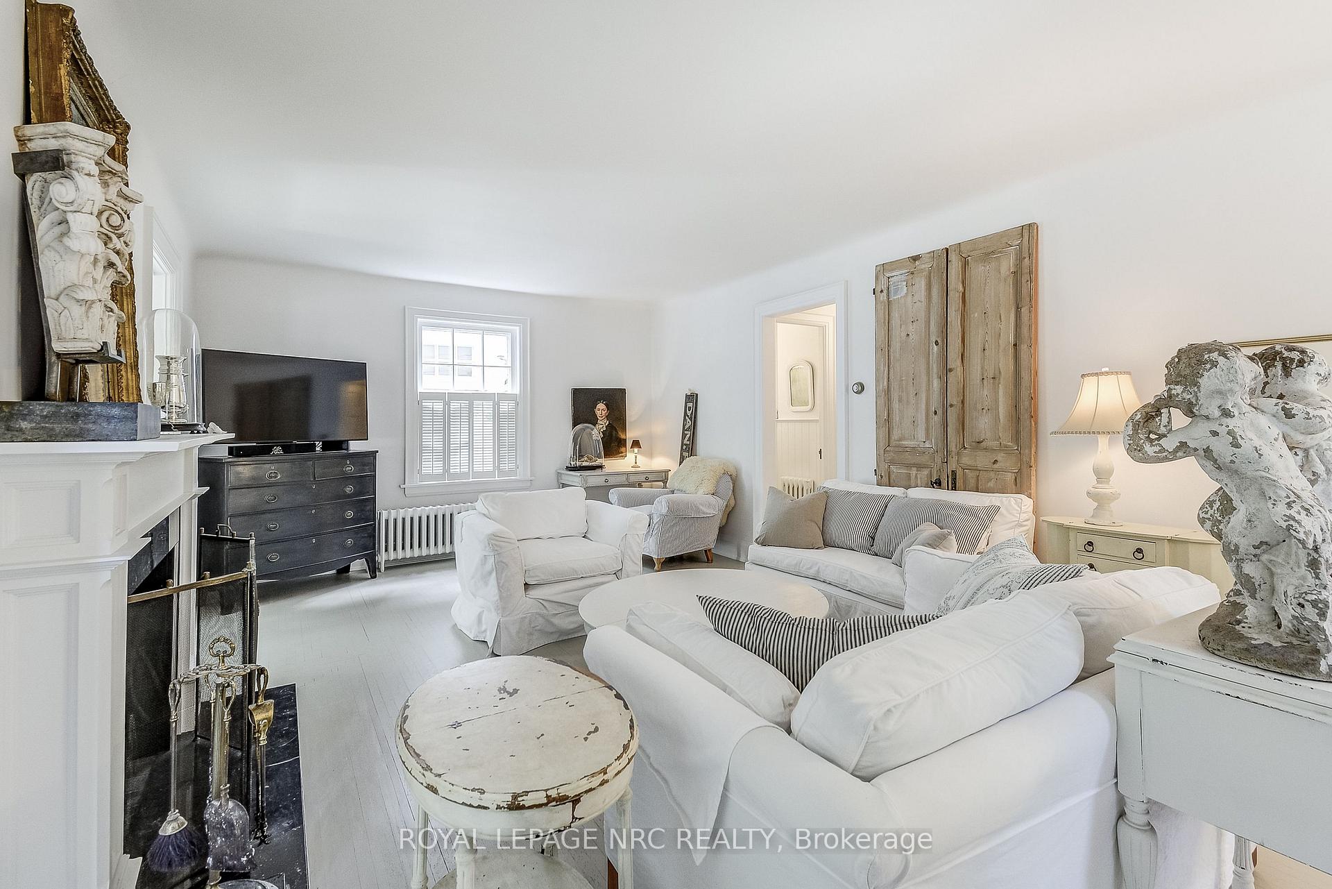 Photo 15 of 2 Pinehill Road, St. Catharines, Old Glenridge — HOMEH