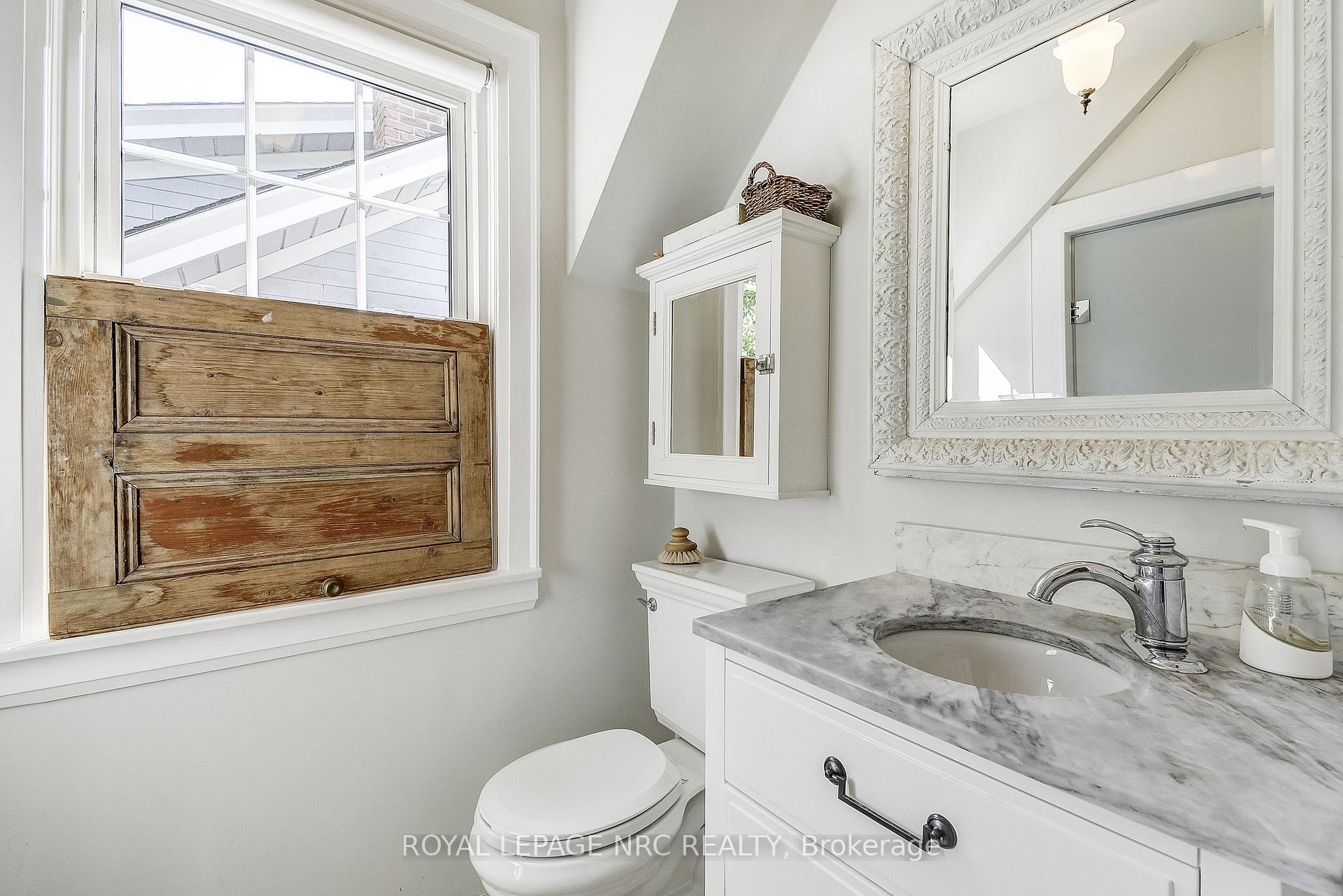 Photo 27 of 2 Pinehill Road, St. Catharines, Old Glenridge — HOMEH