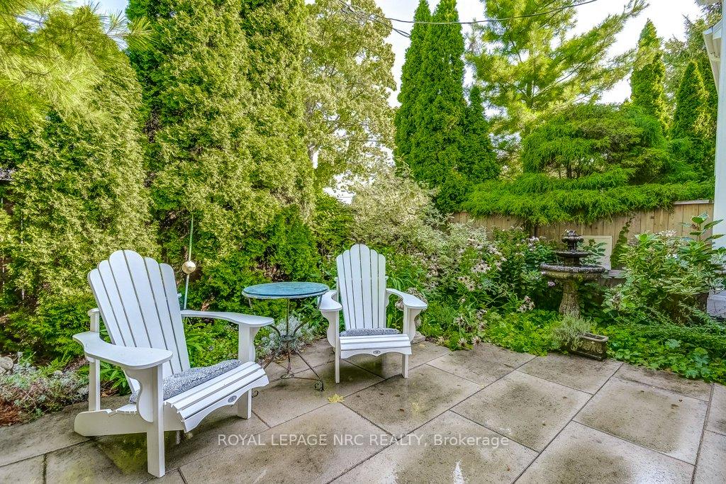 Photo 43 of 2 Pinehill Road, St. Catharines, Old Glenridge — HOMEH