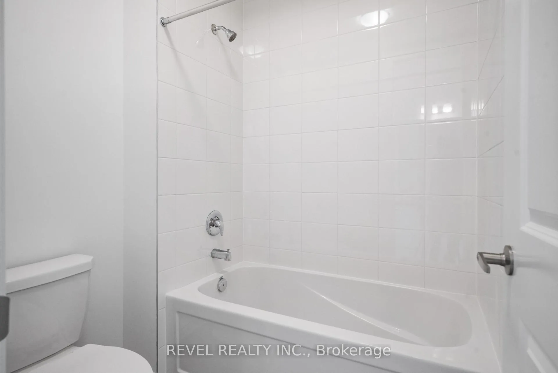 Photo 24 of 1545 Rothbury Crescent, Milton, Bowes — HOMEH