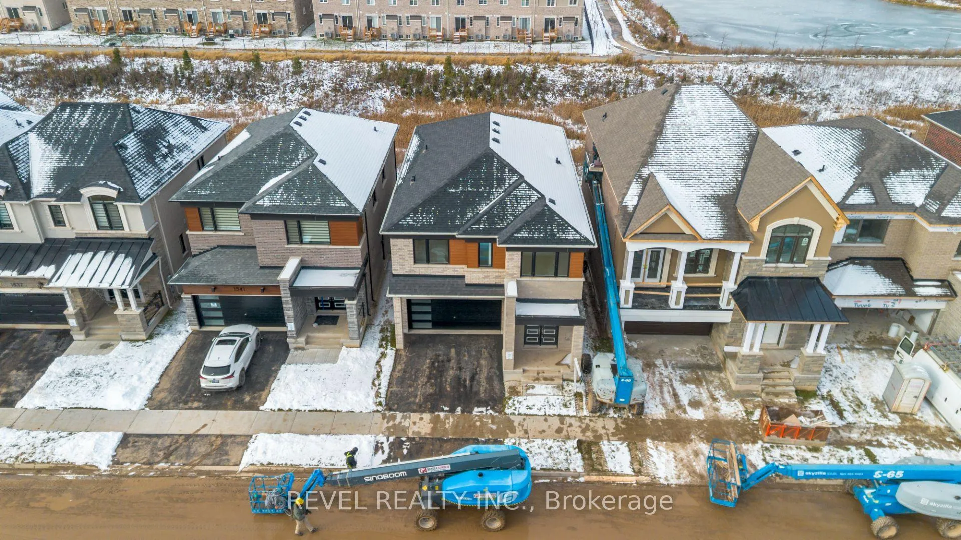 Photo 26 of 1545 Rothbury Crescent, Milton, Bowes — HOMEH