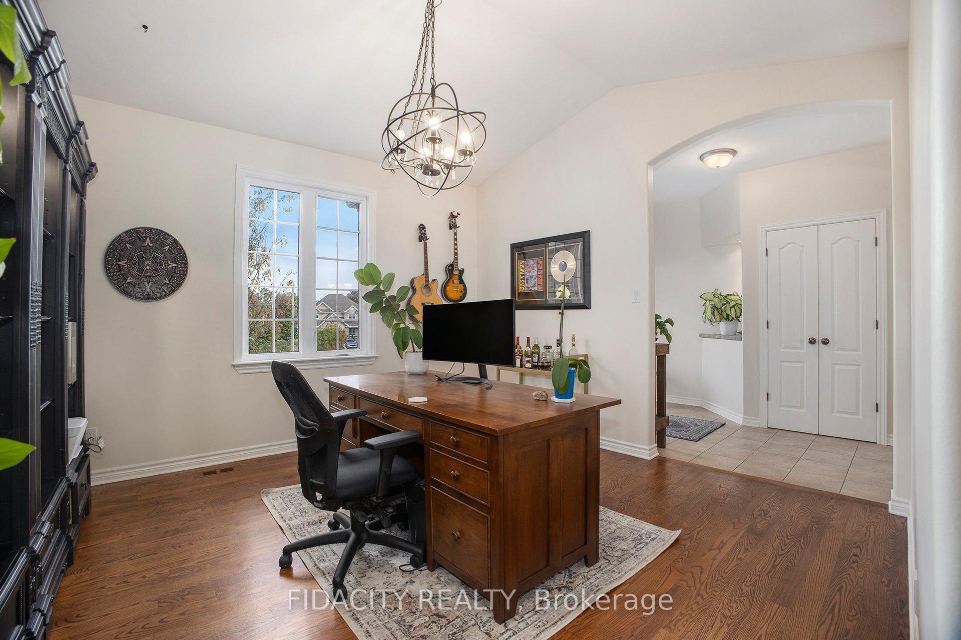 Photo 17 of 16 Canadian Drive, Ottawa, Remainder of Stittsville & Area — HOMEH