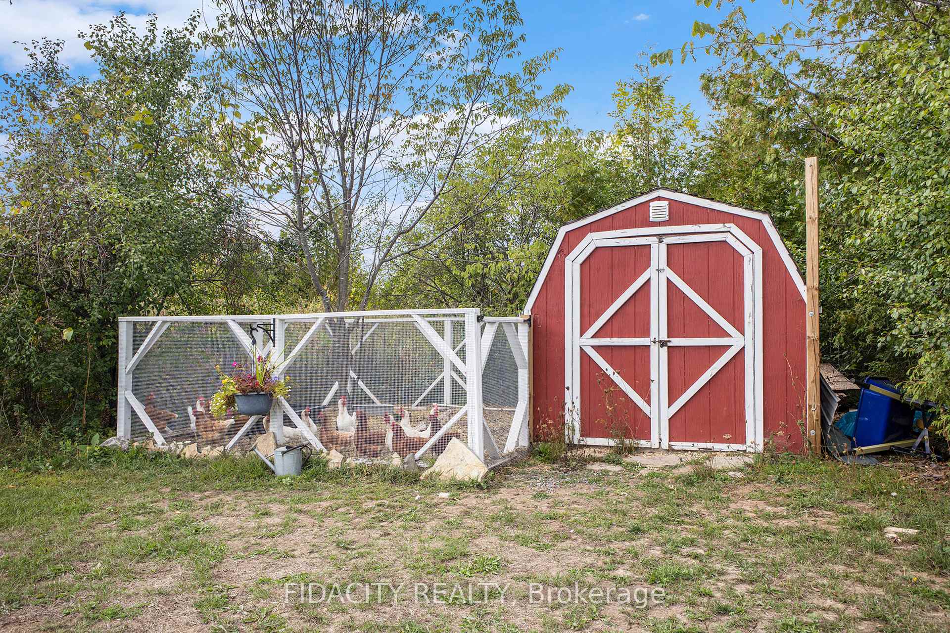 Photo 37 of 16 Canadian Drive, Ottawa, Remainder of Stittsville & Area — HOMEH