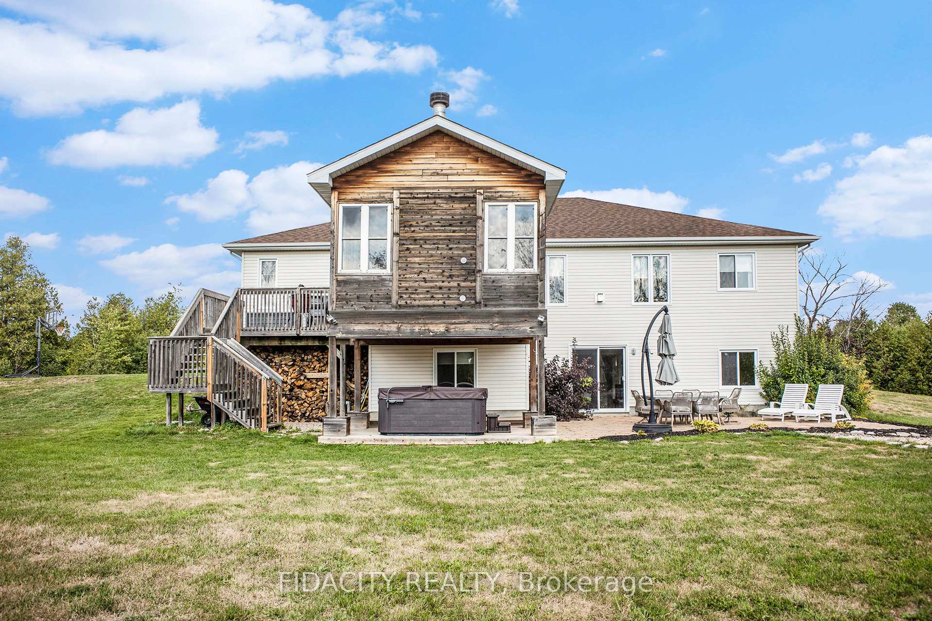 Photo 39 of 16 Canadian Drive, Ottawa, Remainder of Stittsville & Area — HOMEH