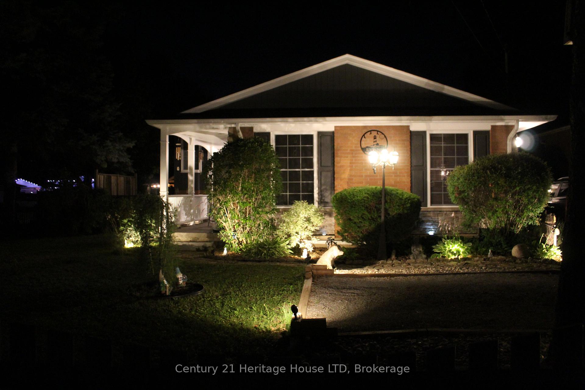 Photo 30 of 30 Cartier Drive, St. Catharines, Vine/Linwell — HOMEH