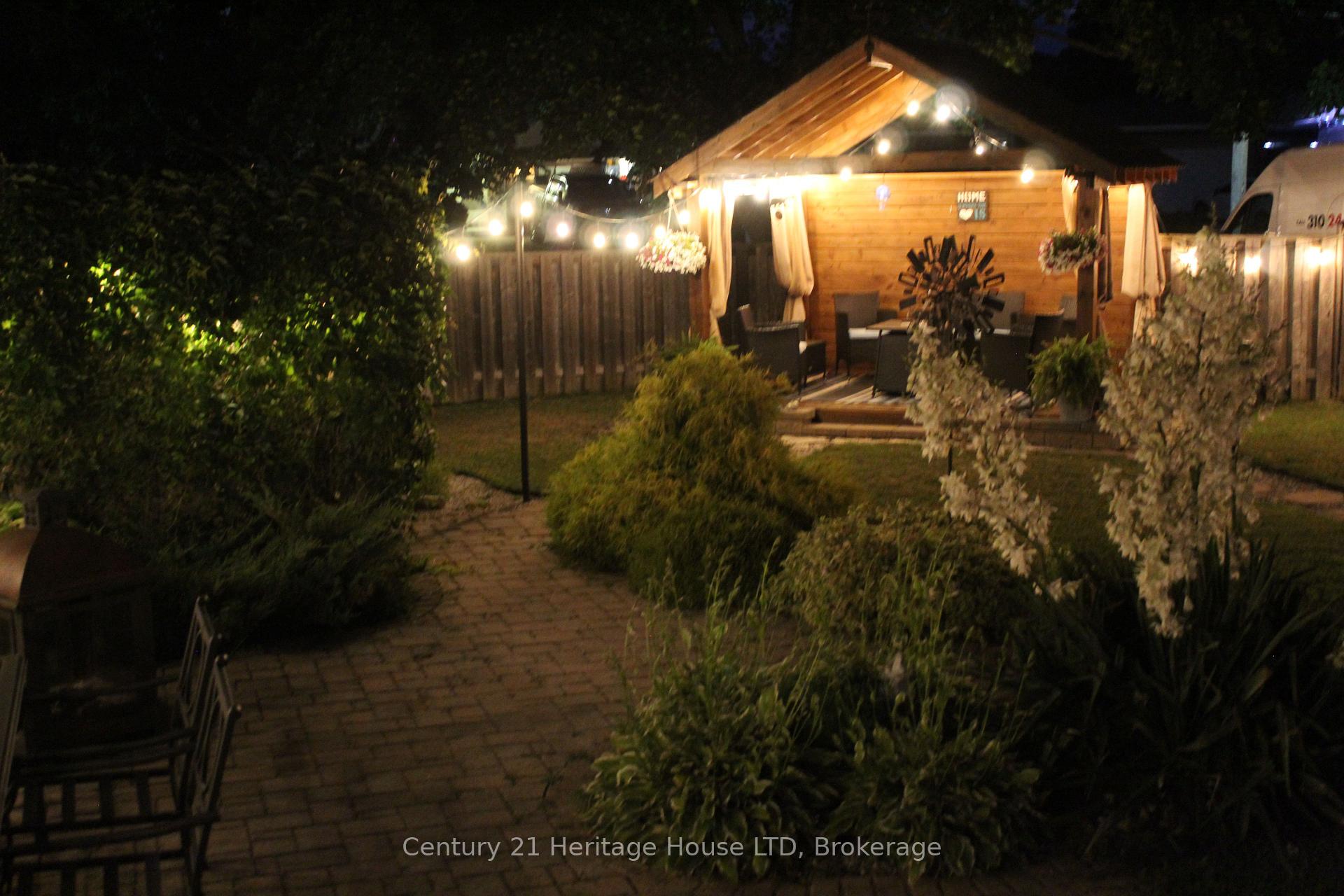 Photo 31 of 30 Cartier Drive, St. Catharines, Vine/Linwell — HOMEH