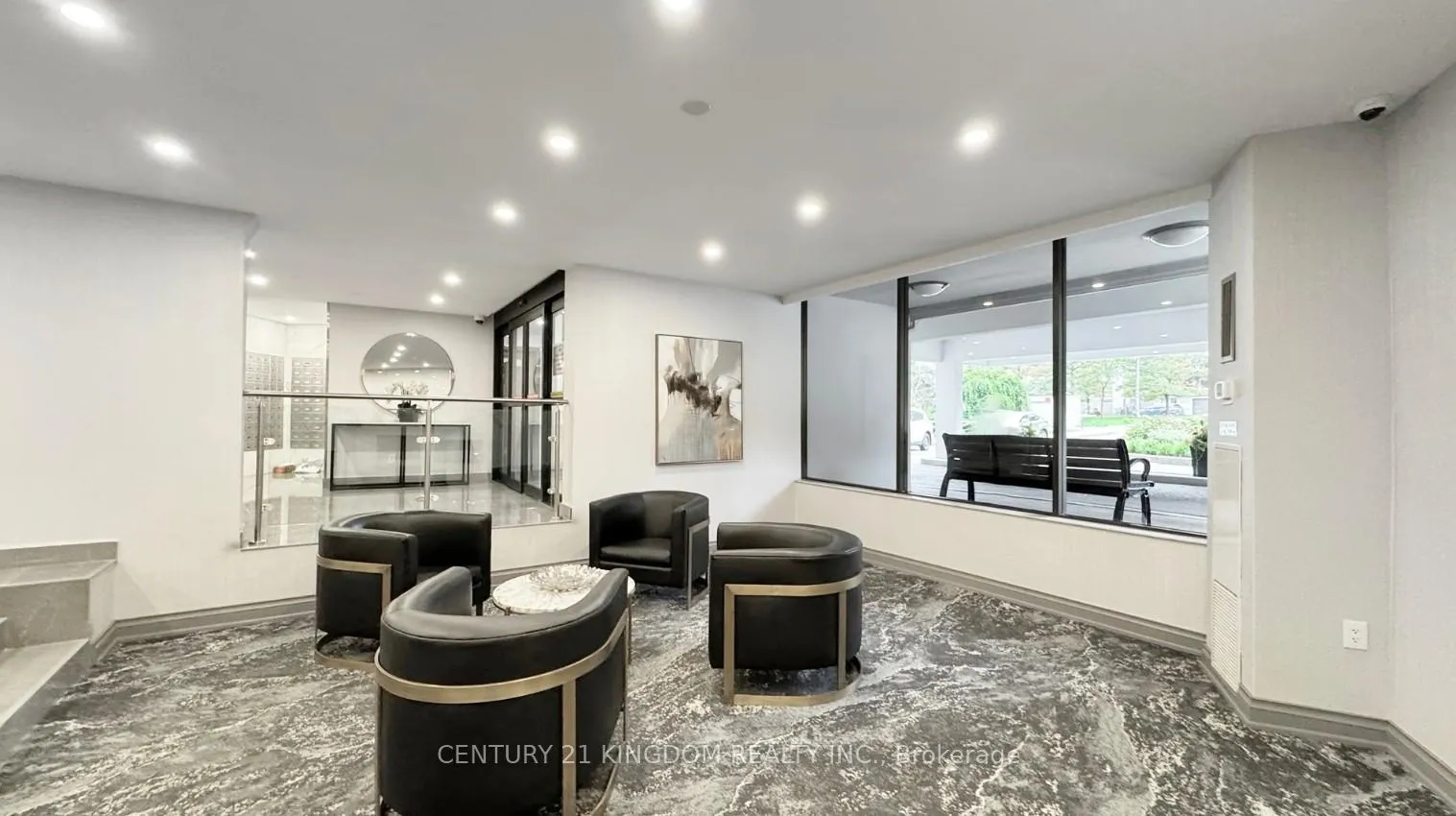 Photo 5 of Unit 1819, 10 Edgecliff Golfway, Toronto, Flemingdon Park — HOMEH