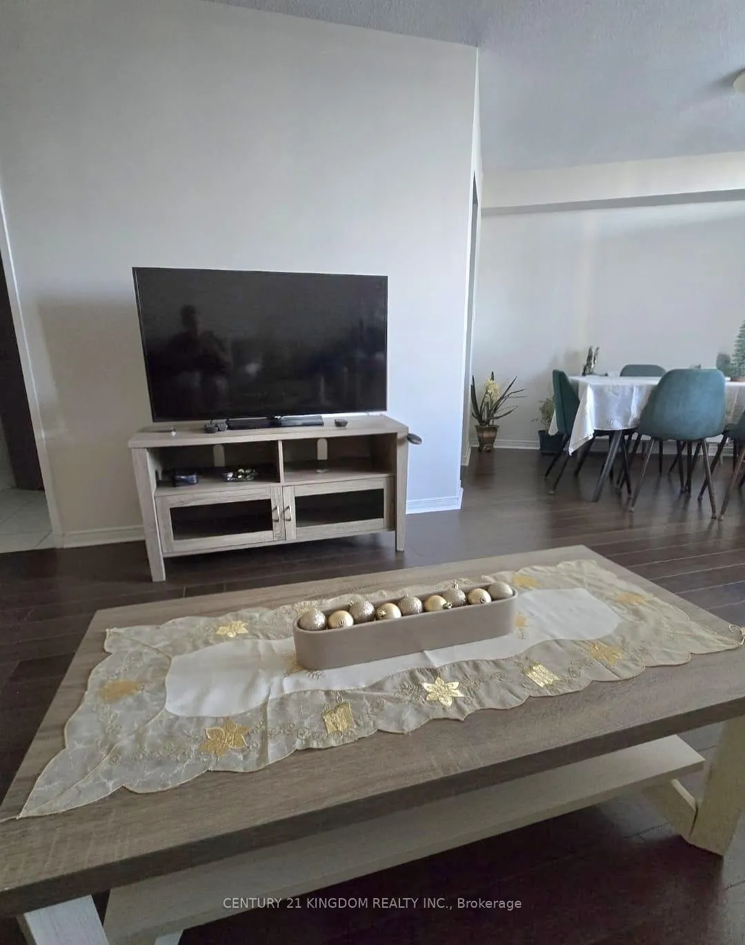 Photo 9 of Unit 1819, 10 Edgecliff Golfway, Toronto, Flemingdon Park — HOMEH