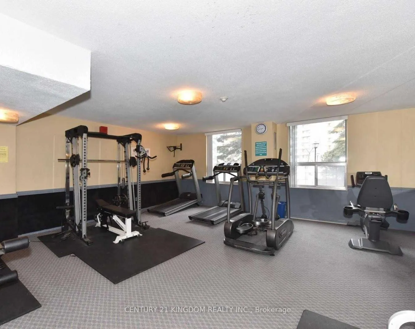 Photo 18 of Unit 1819, 10 Edgecliff Golfway, Toronto, Flemingdon Park — HOMEH