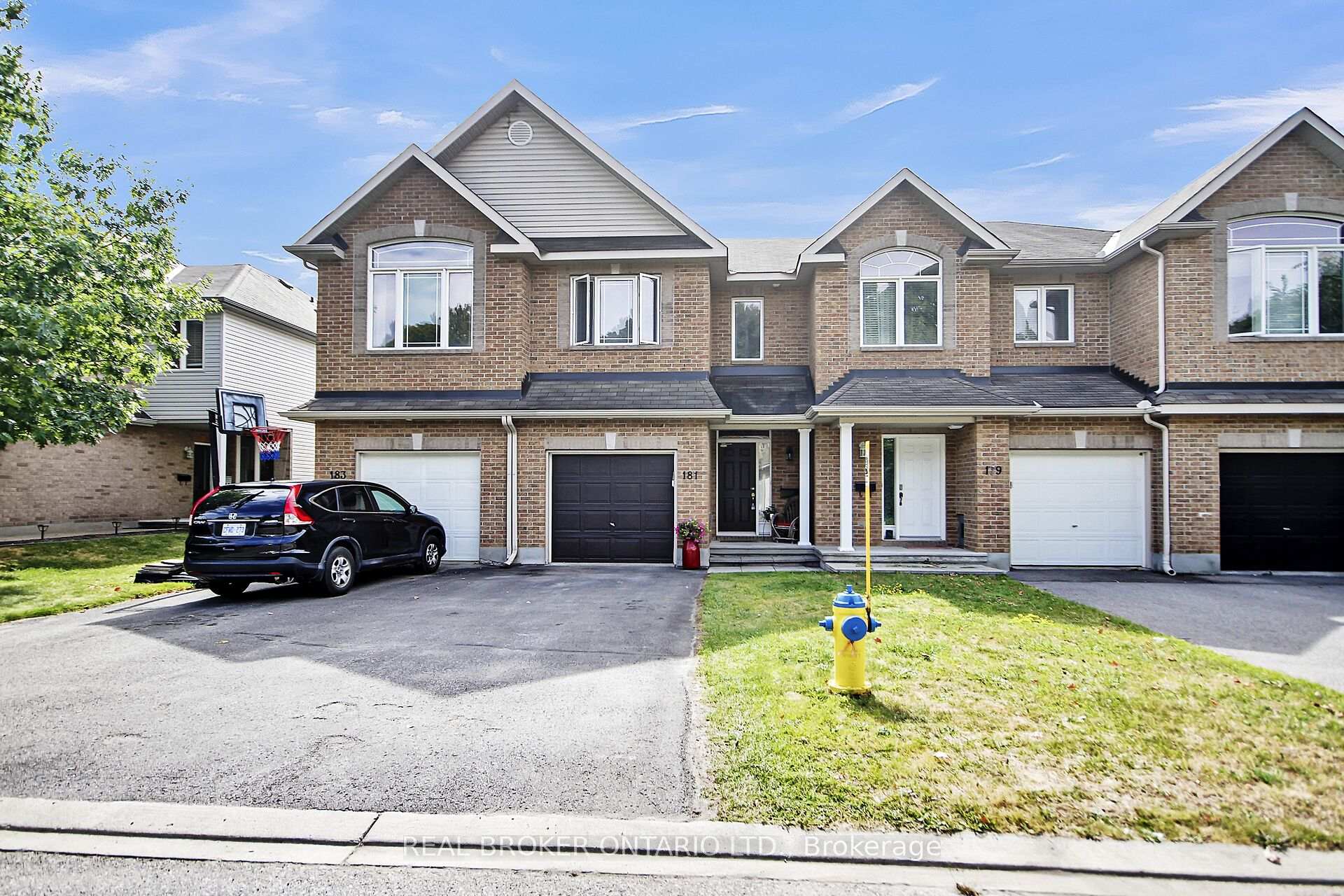 Photo 2 of 181 Talltree Crescent, Ottawa, Stittsville (Central) — HOMEH