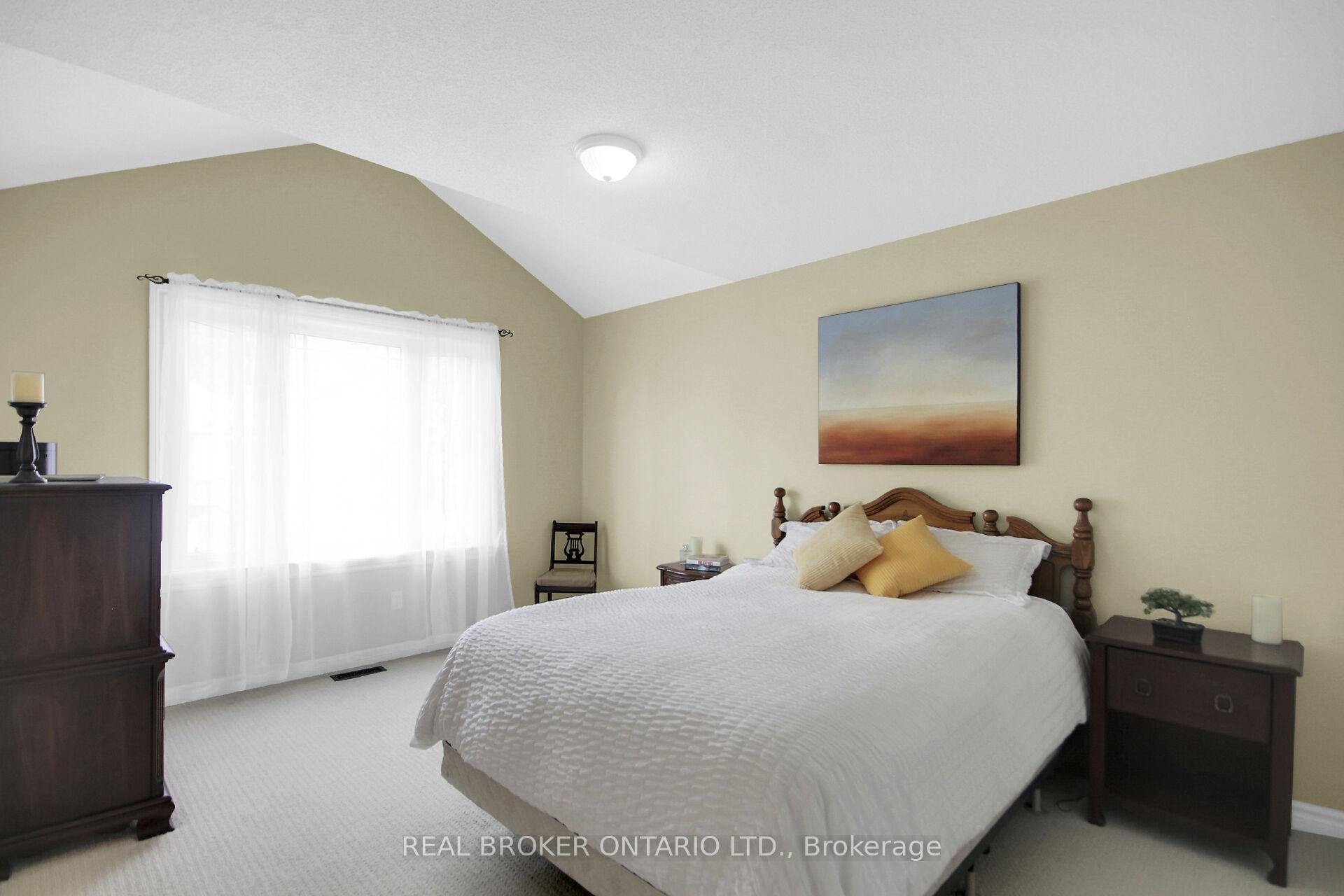 Photo 17 of 181 Talltree Crescent, Ottawa, Stittsville (Central) — HOMEH