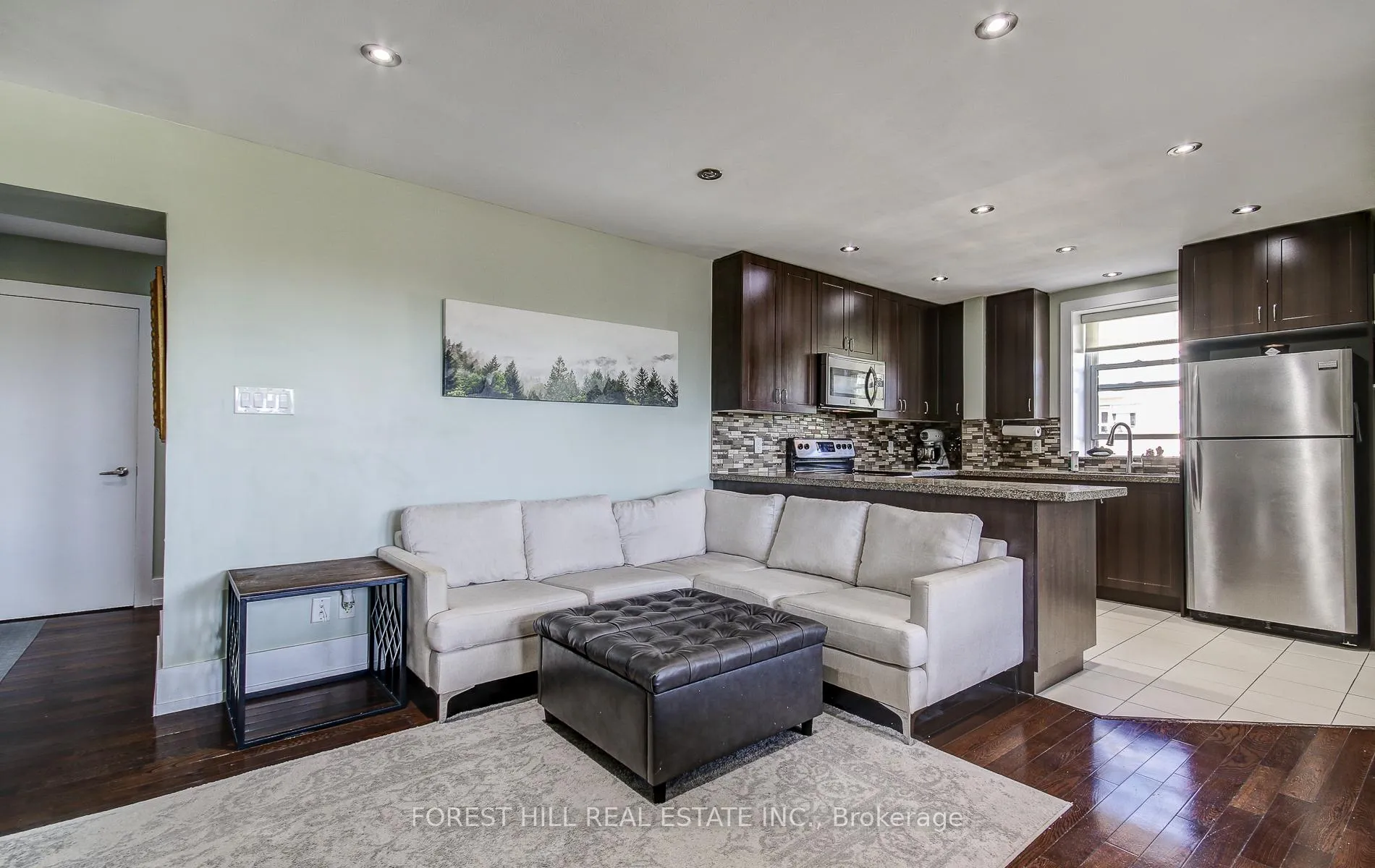 Photo 4 of Unit 508, 2603 Bathurst Street, Toronto, Forest Hill North — HOMEH