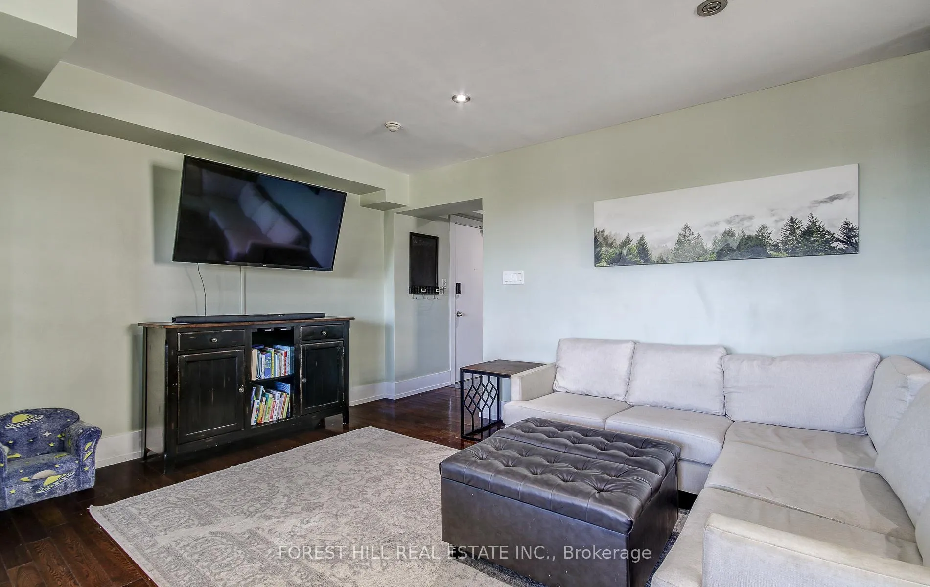 Photo 5 of Unit 508, 2603 Bathurst Street, Toronto, Forest Hill North — HOMEH