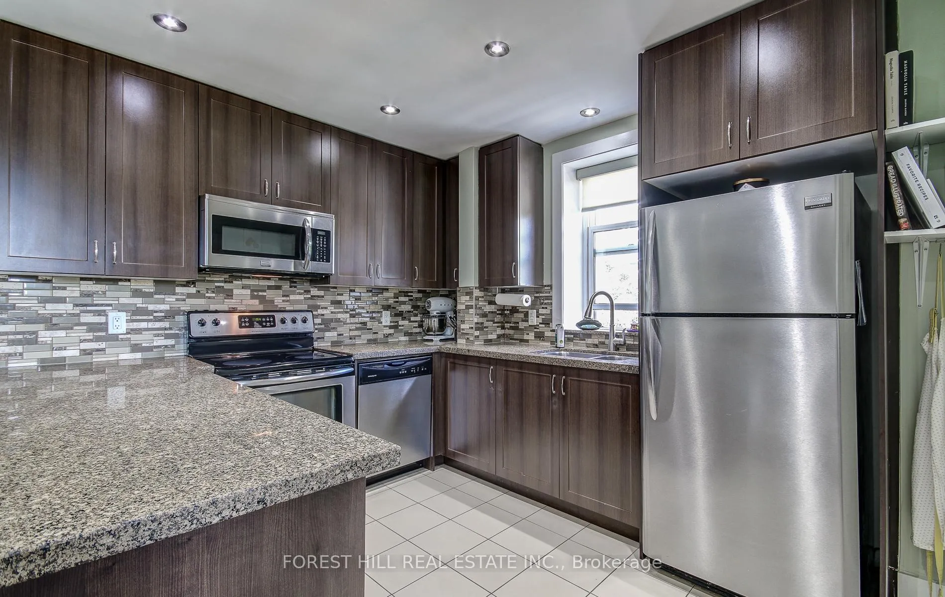 Photo 6 of Unit 508, 2603 Bathurst Street, Toronto, Forest Hill North — HOMEH