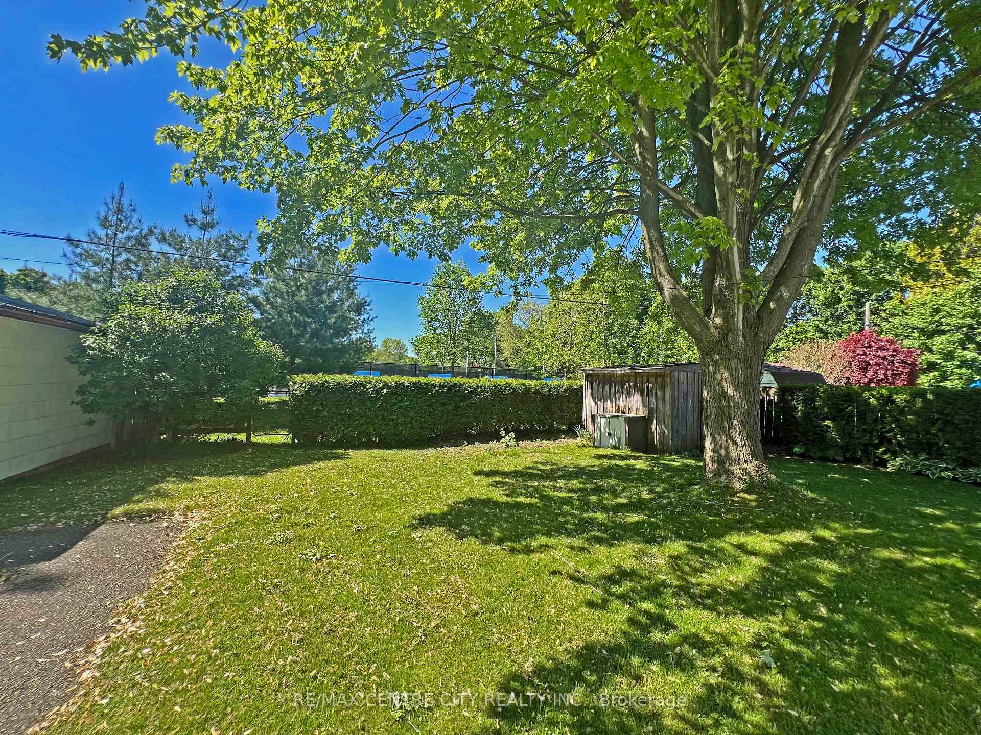 Photo 12 of 14 Bell Avenue, St. Thomas — HOMEH