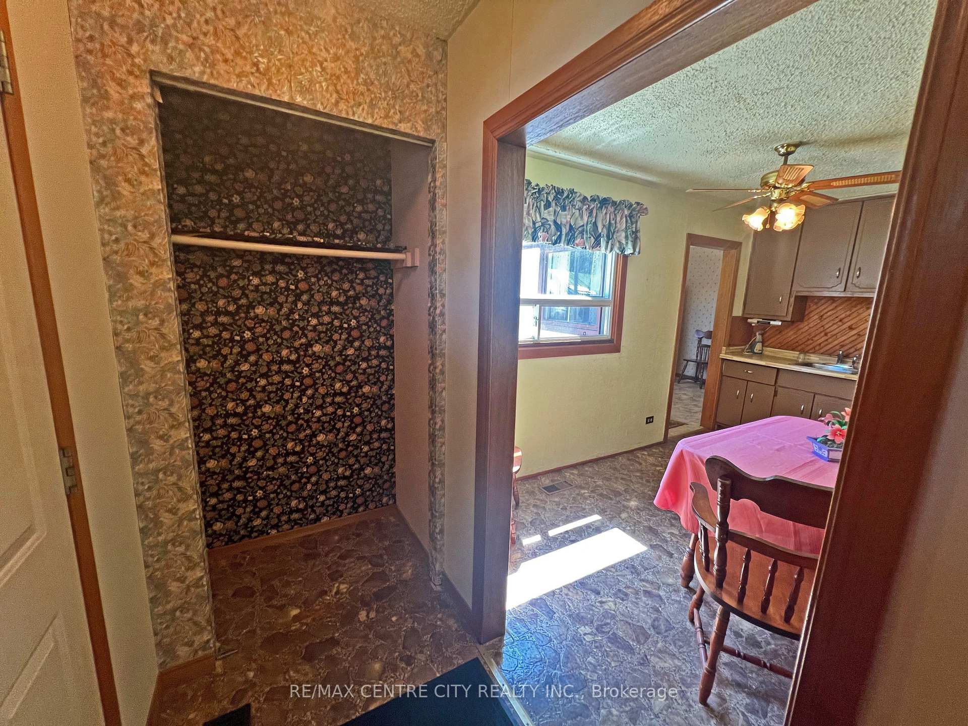 Photo 19 of 14 Bell Avenue, St. Thomas — HOMEH