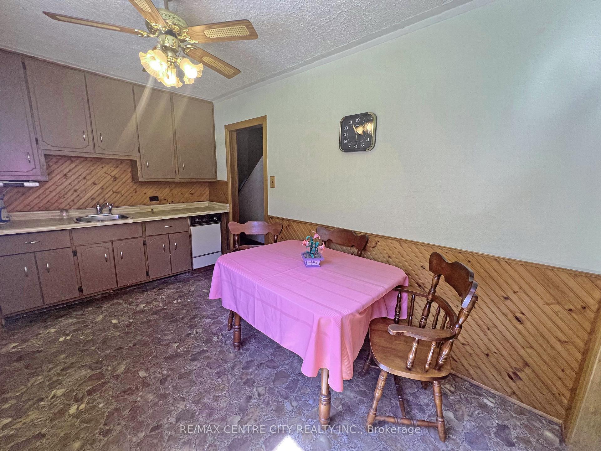 Photo 21 of 14 Bell Avenue, St. Thomas — HOMEH