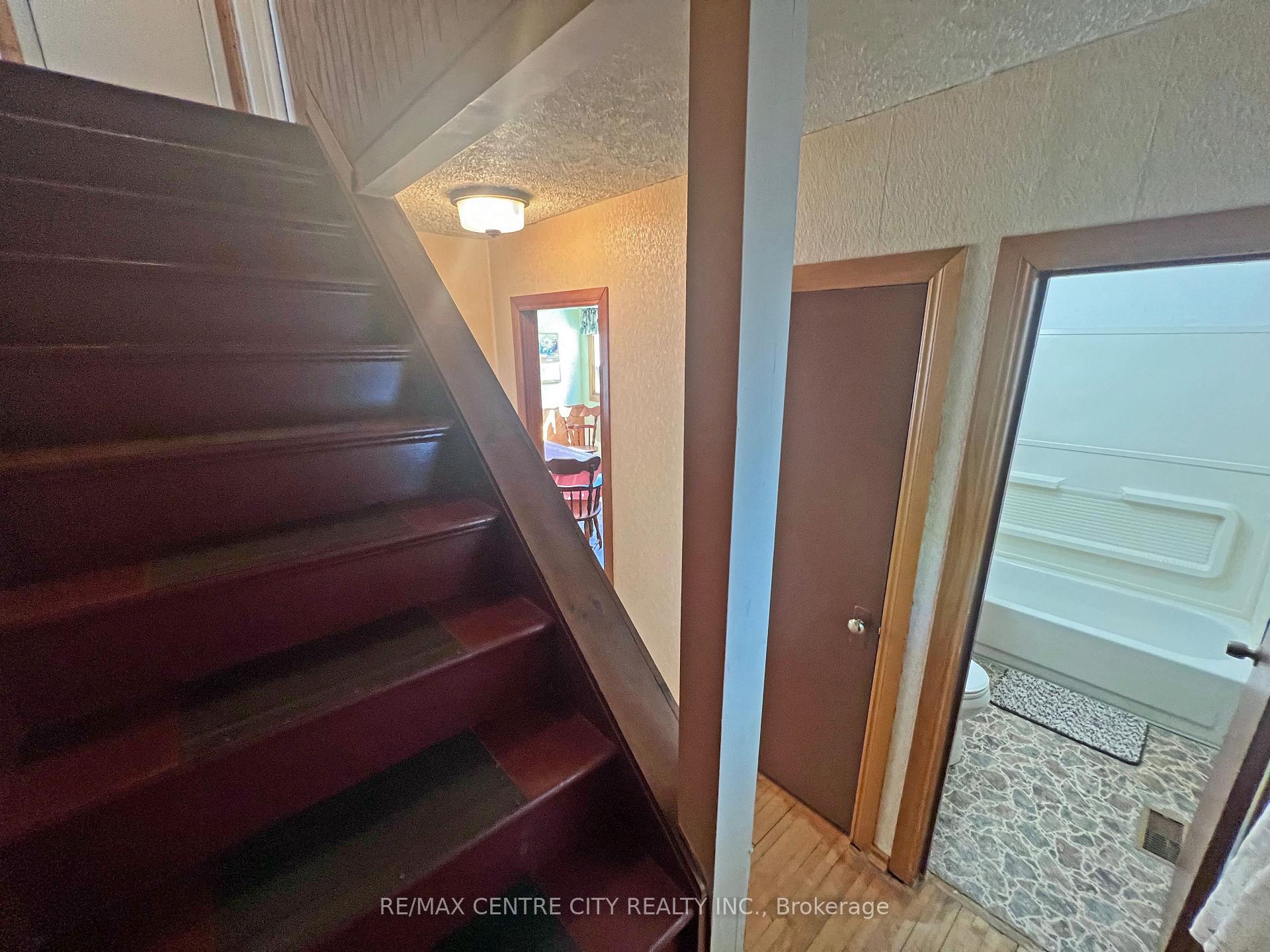 Photo 34 of 14 Bell Avenue, St. Thomas — HOMEH